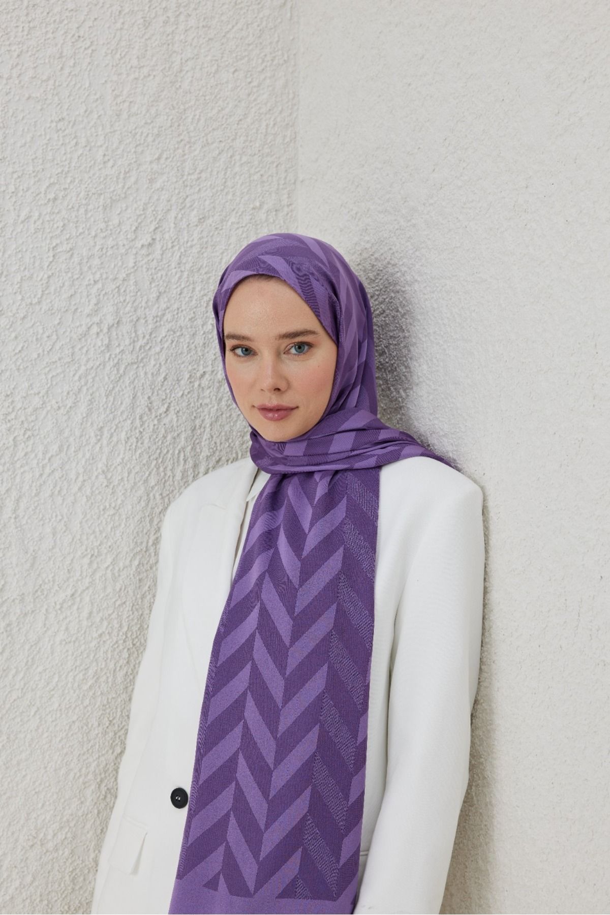 VALORSCARF-Purple Blue Herringbone Pattern Jacquard Shawl 2