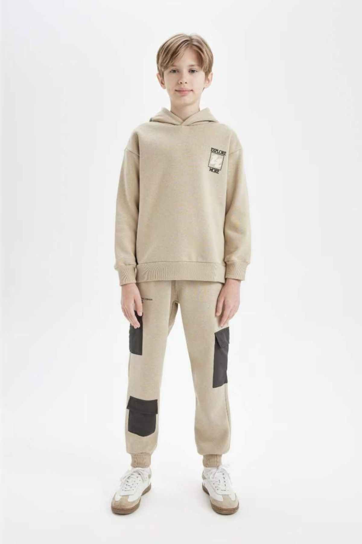 complete the look image