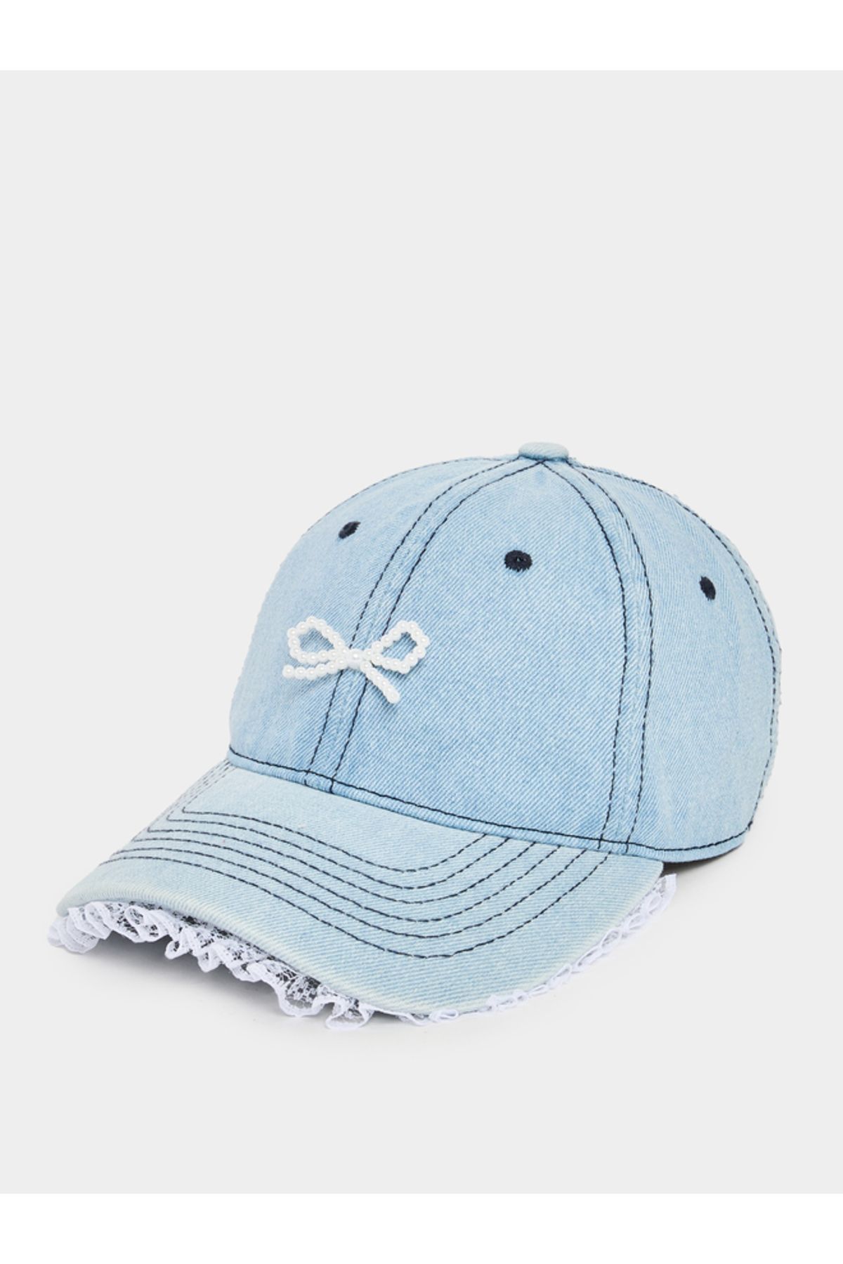 Styli-Lace Detail Embellished Ribbon Cap 1