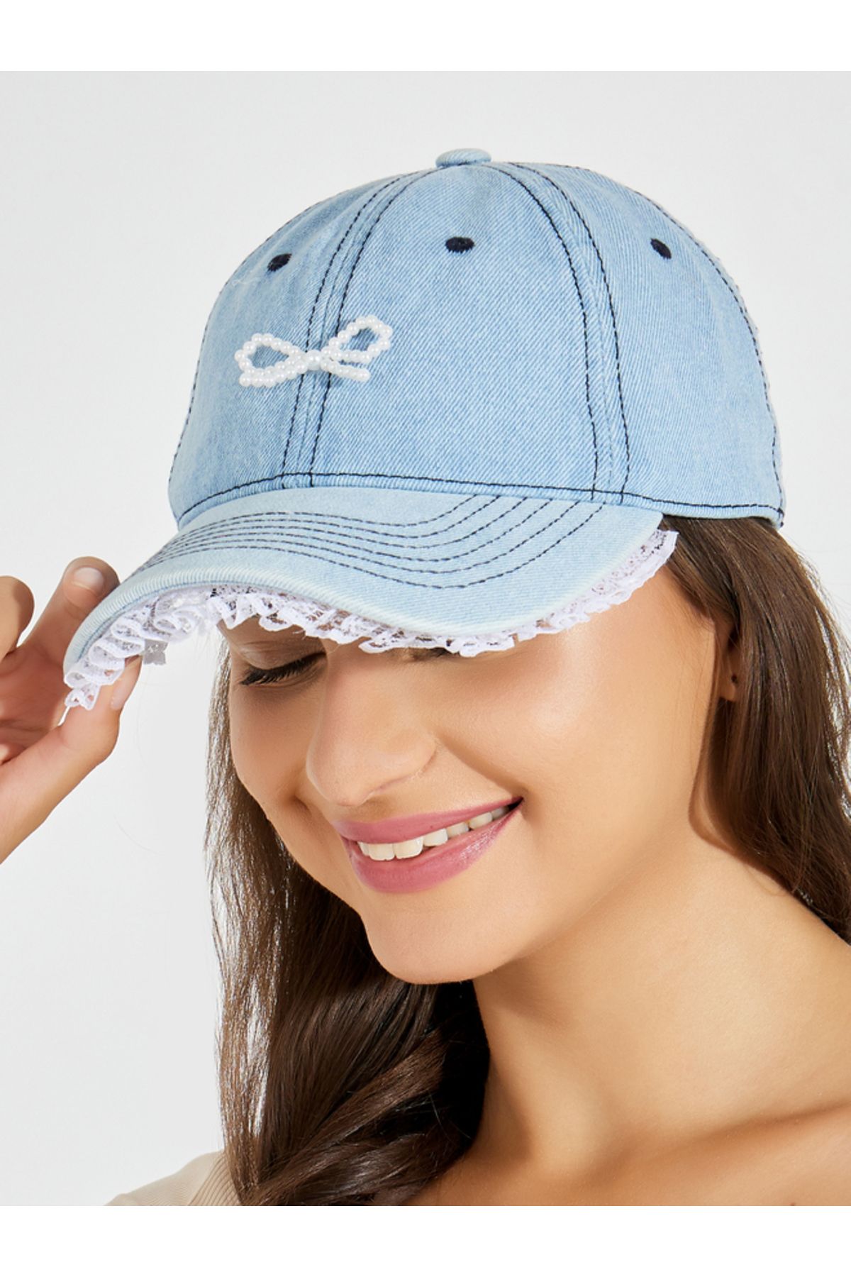 Styli-Lace Detail Embellished Ribbon Cap 2