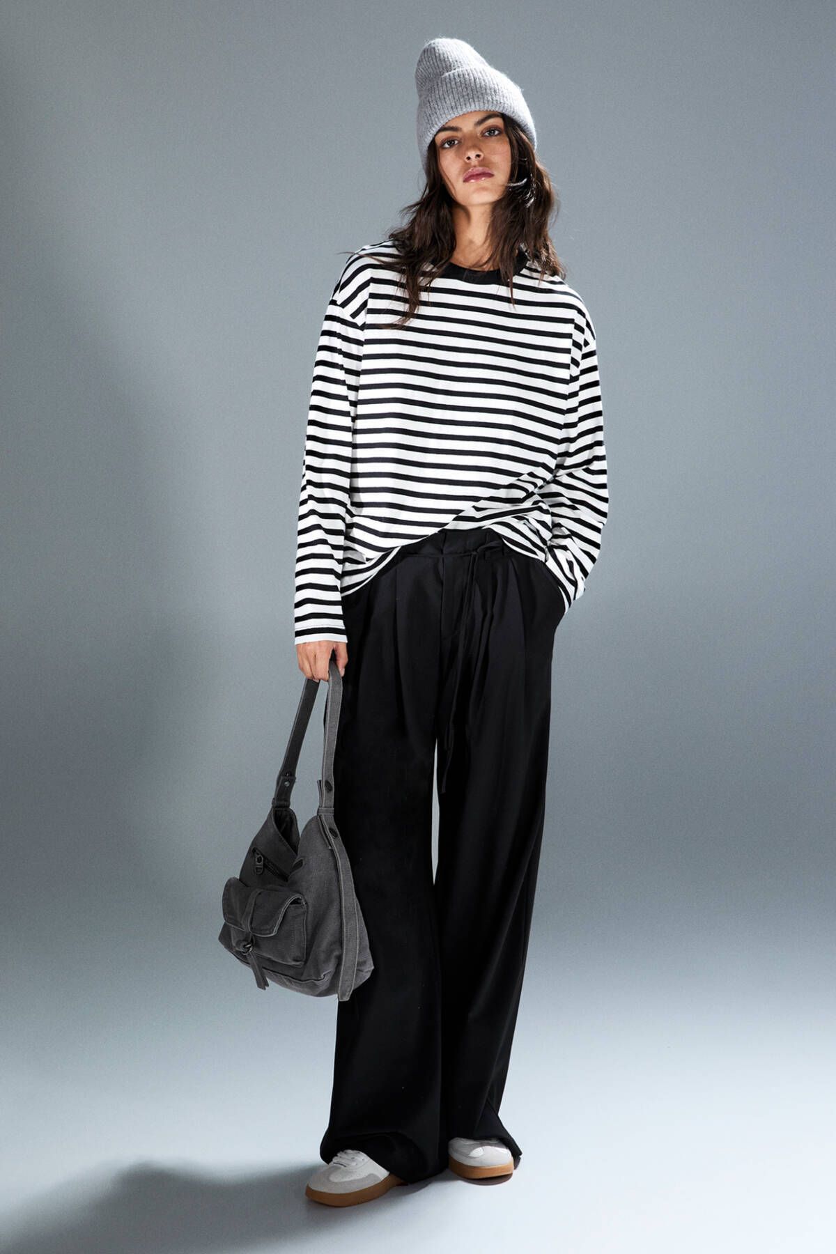 Pull & Bear-Oversize uzun kollu t-shirt 1