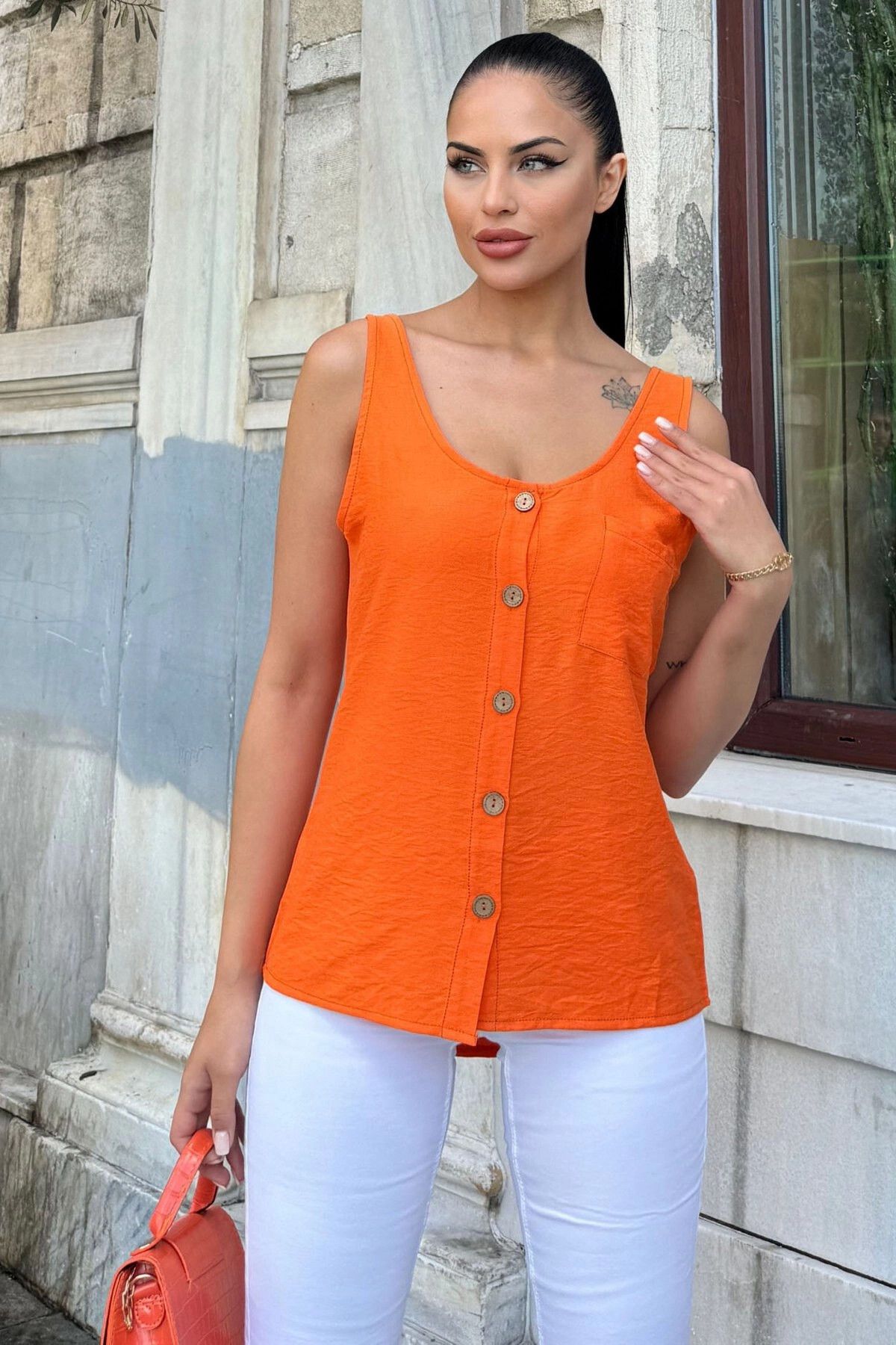 NEW LAVİVA-Orange Linen Undershirt - Thick Strap Blouse with Round Neck and Button Detail 3