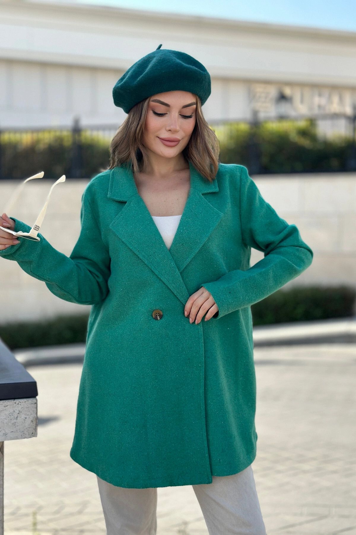 NEW LAVİVA-Women's Green Lined, Double Breasted Jacket Collar, Single Button, Comfortable Fit, Ribbed Stamp Fabric Coat 5