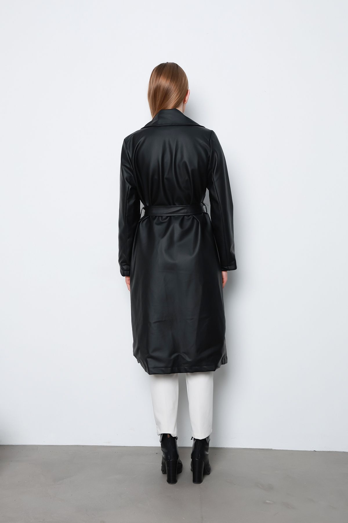 İKLİM LİFE-Black Leather Coat - Lined and Belted 5