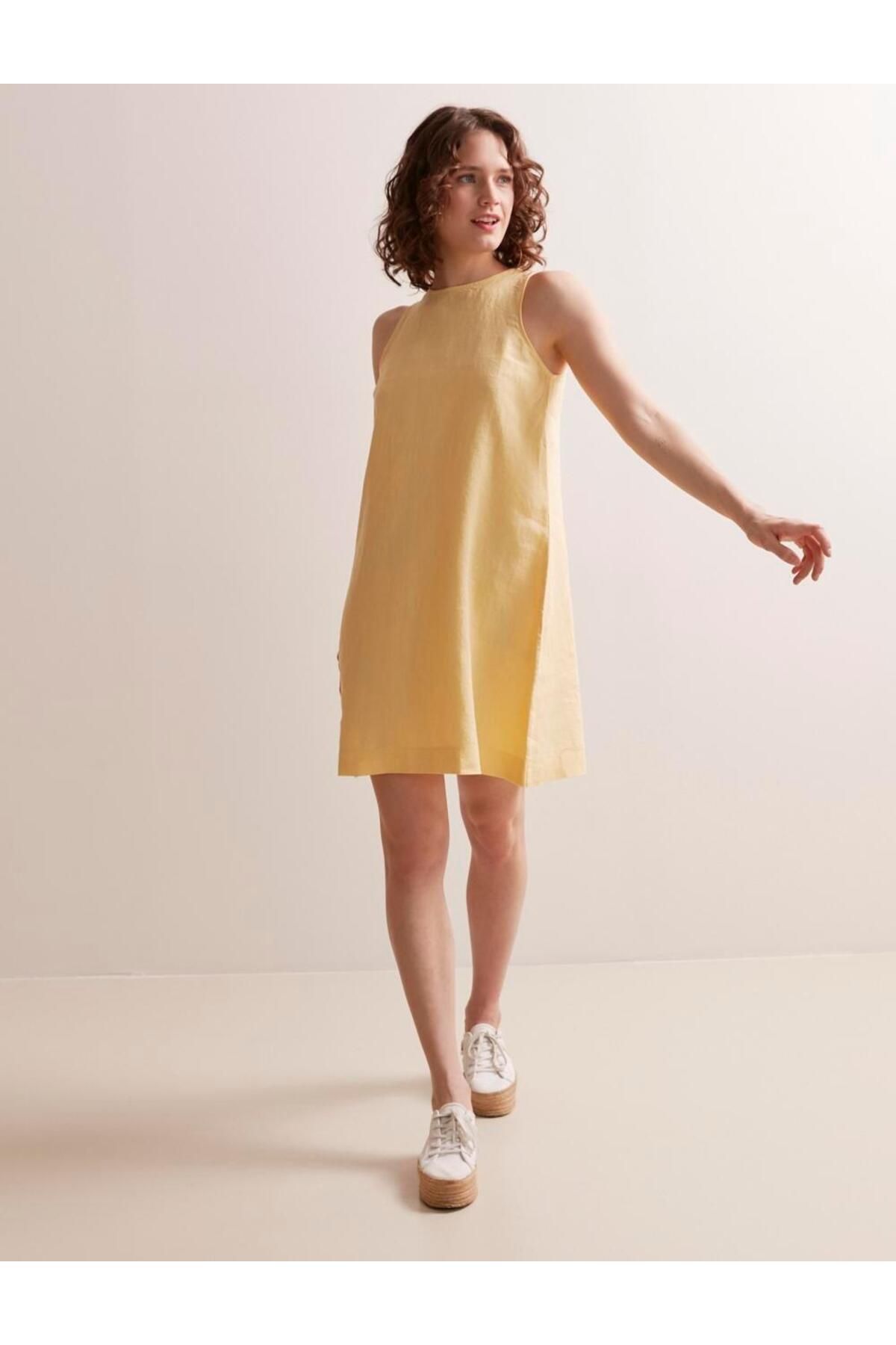 Jimmy Key-Yellow Straight Cut Crew Neck Sleeveless Linen Dress 2