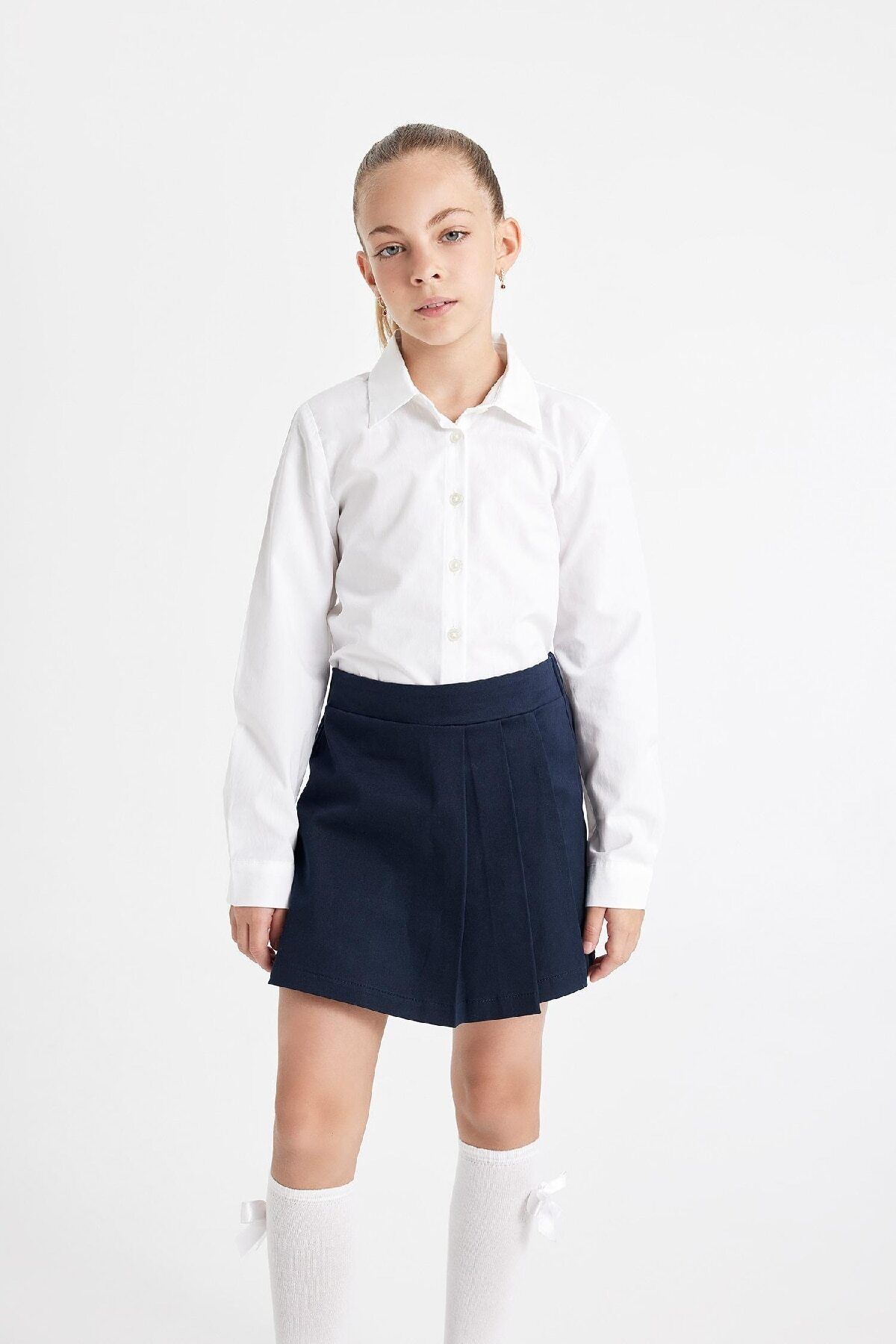 DeFacto-Girl's Gabardine Navy Blue School Skirt with Pleated Shorts A1927A824Au 3