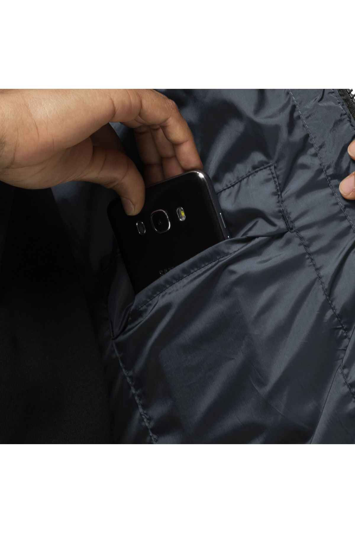 Jack Wolfskin-Eisbach Outdoor-Mantel für Damen 4