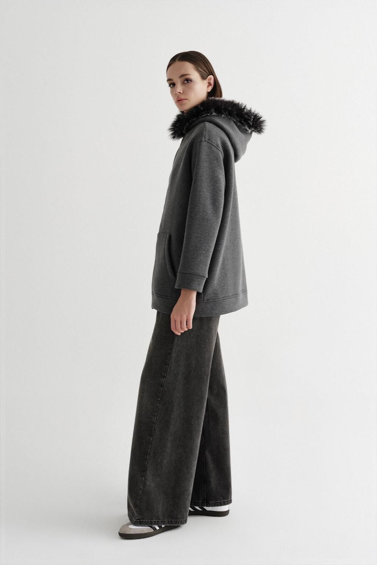 KADRİYE BAŞTÜRK-Anthracite Hooded Fur Cardigan 5