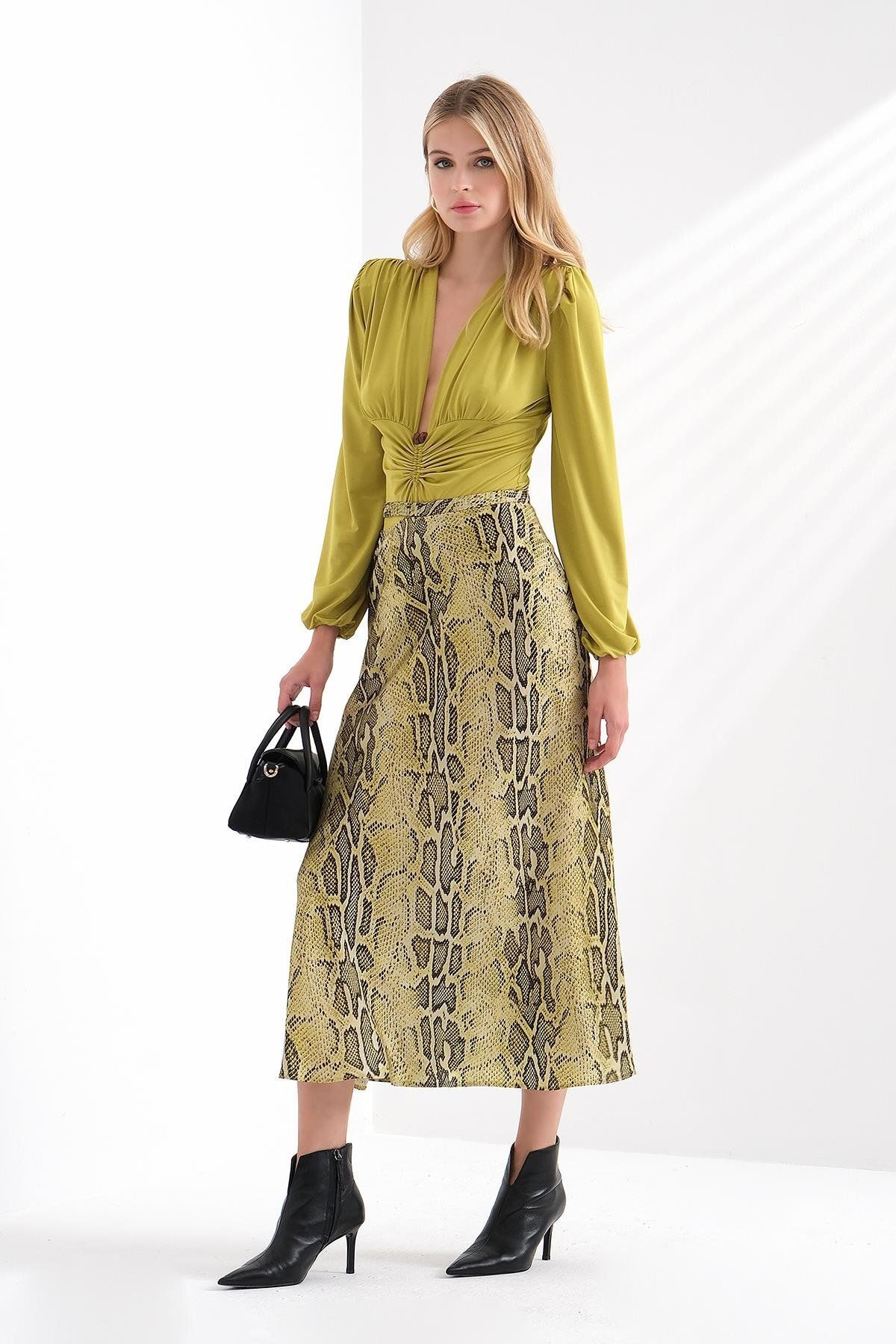 EXPLOSION-Python Patterned Cut Out Detailed Satin Midi Skirt 4
