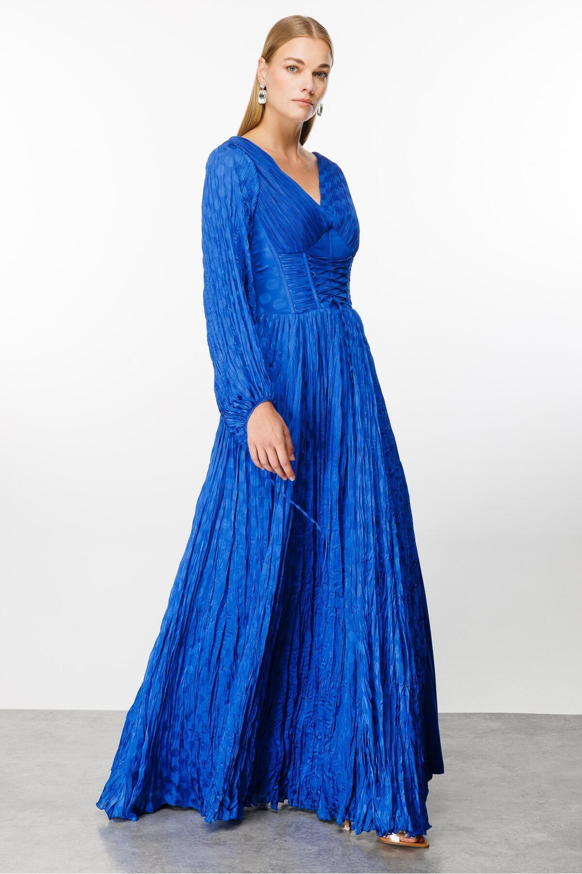 Moda İlgi-Saks Colorful Pleated Jacquard Fashionable Dress 5