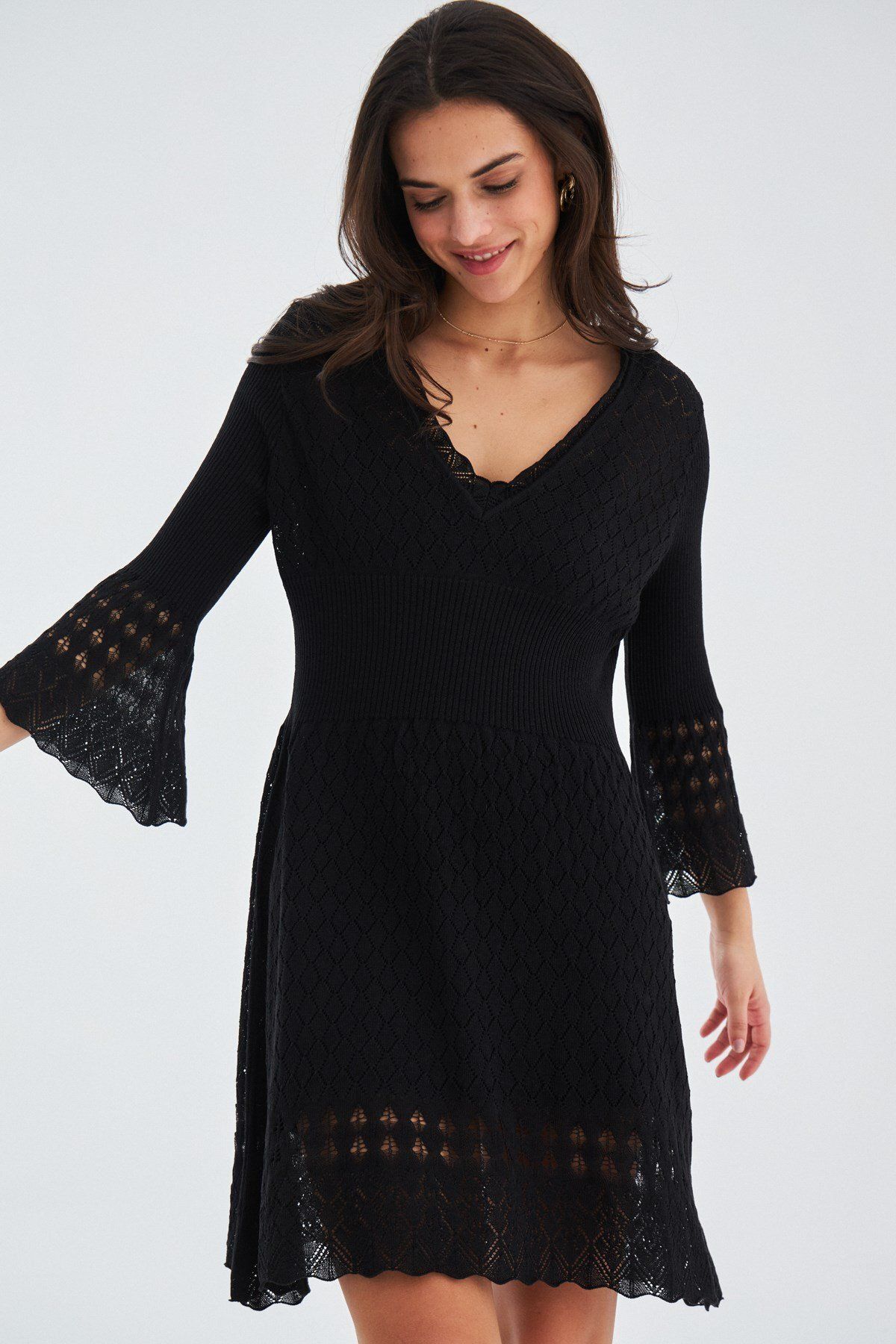 Peraluna-Yoho Dress Openwork V-Neck Knee-Length Summer Women's Knitwear Dress - Black 5