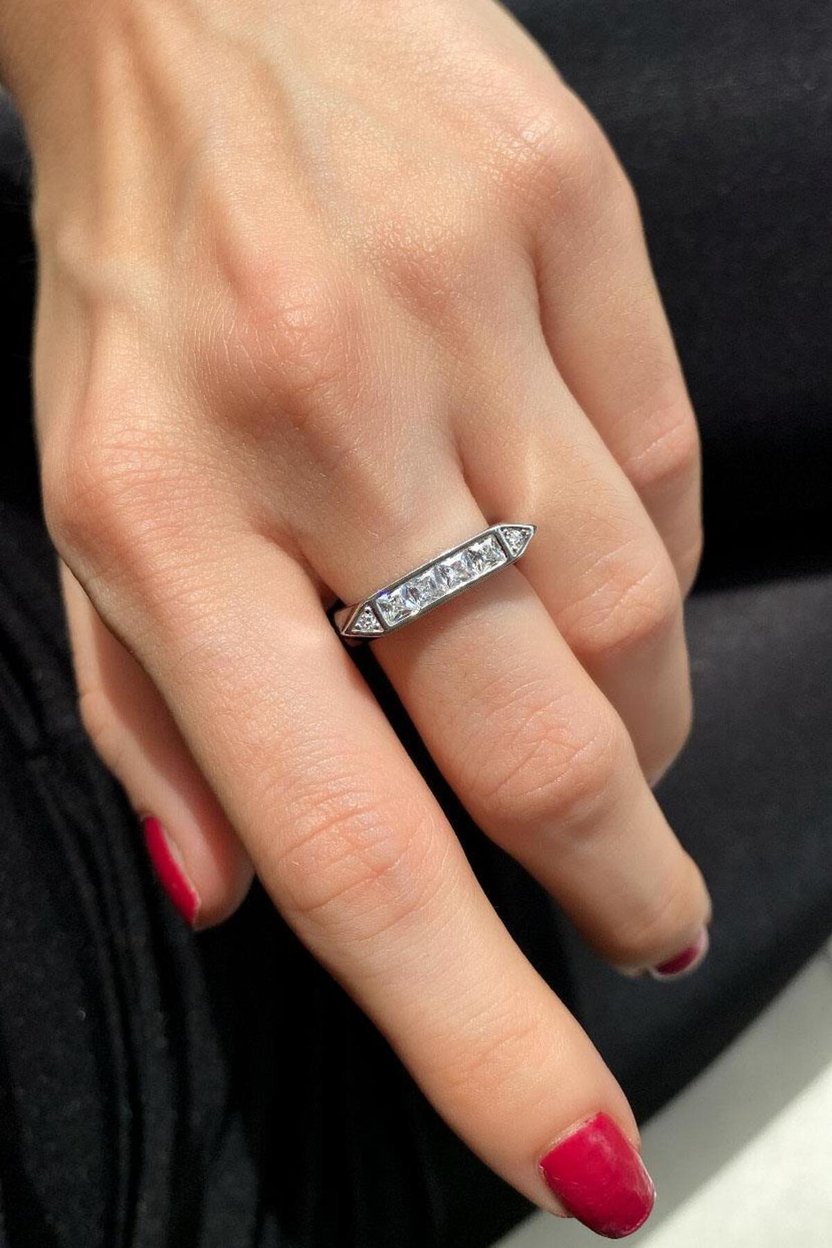 Spossy Silver Jewelry 925 Ayar Gümüş, Silver, Dört Sıra Beyaz Taşlı Yüzük