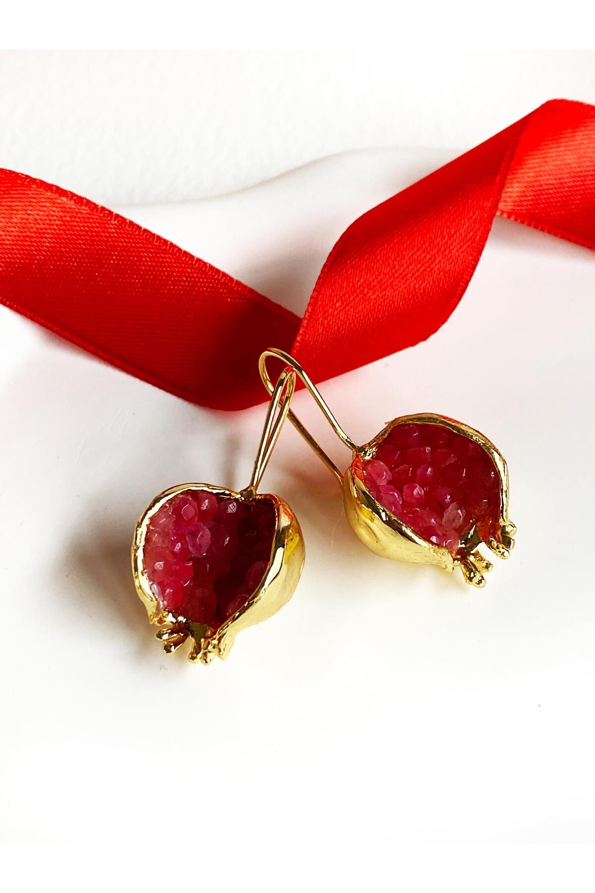 ı feel free more then ever that moment-Special Design Natural Stone Pomegranate Abundance Earrings 4