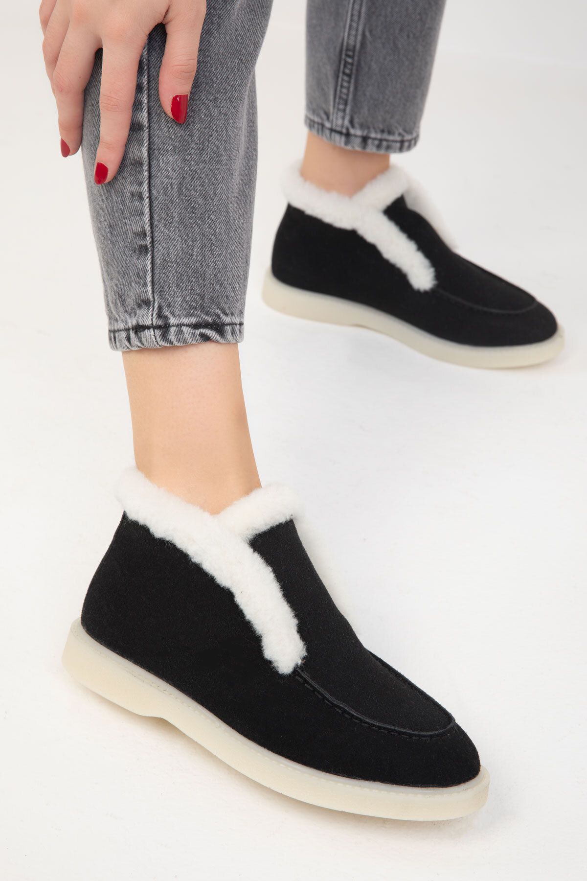 SOHO Ghete De Damă Din Piele Intoarsa Neagra - Ghete Model Femeie - 39