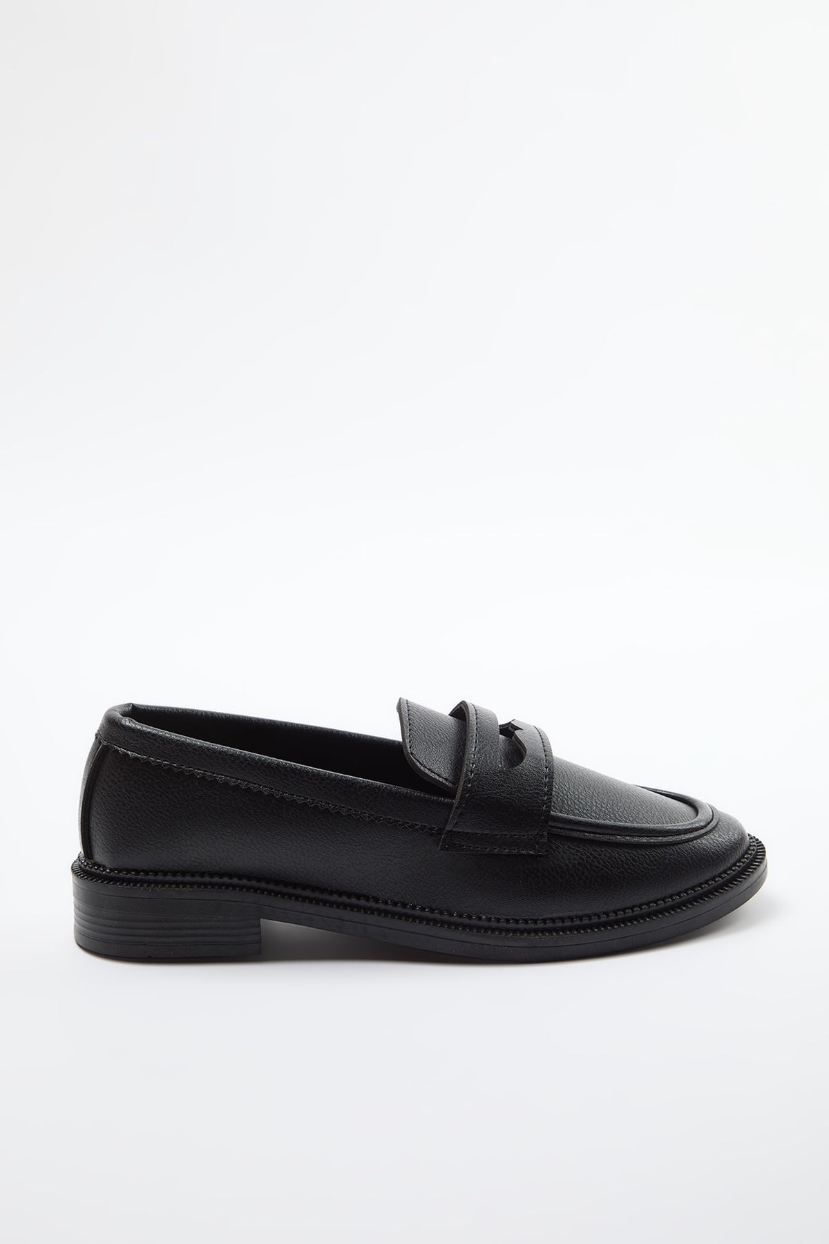 TRENDYOL SHOES Czarne Płaskie Buty Damskie Typu Loafers Kobieta - 39