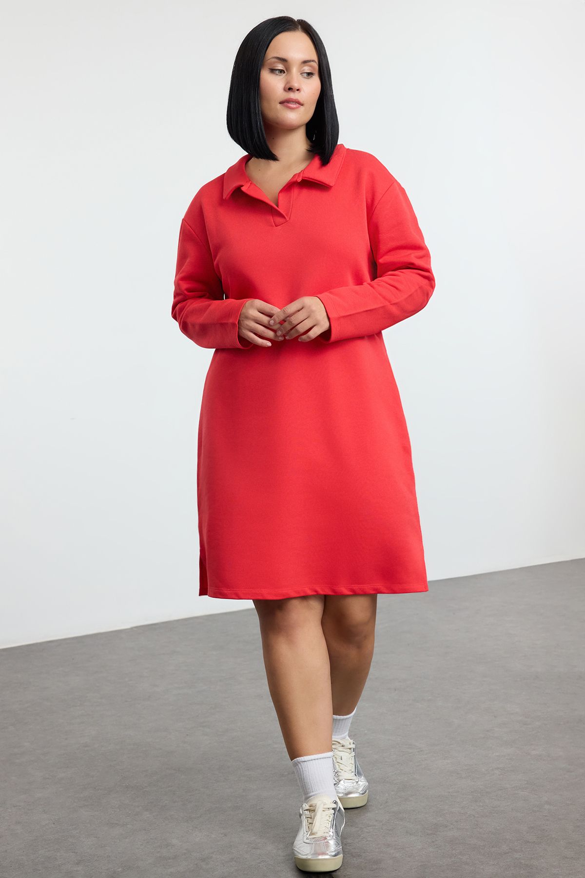 Trendyol Curve Czerwona 2-nitkowa, Bezrastrowa, Dzianinowa, Polo, Sukienka W Dużym Rozmiarze, Tbbaw25ah00104 Kobieta - 4XL