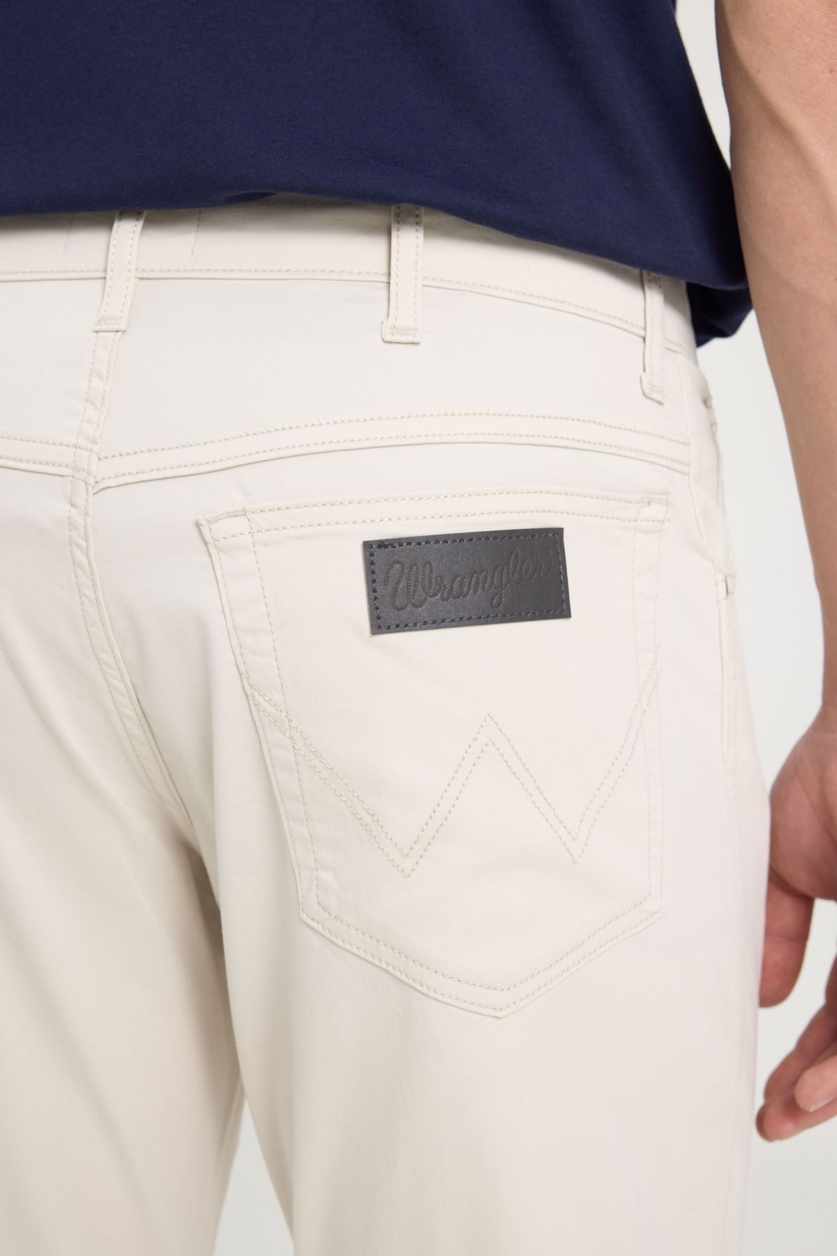 شلوار جین آبی مردانه تگزاس باریک و برش گاه به قابل انعطاف Wrangler