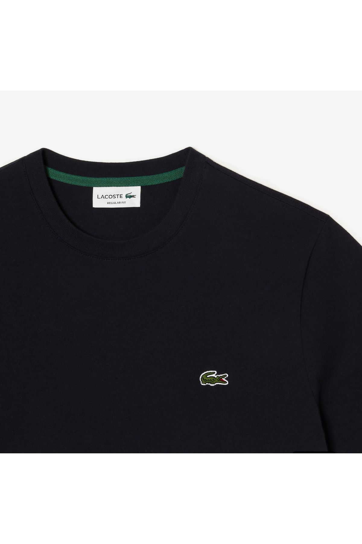 تی شرت مشکی مردانه رنگ یقه دوچرخه مناسب Lacoste