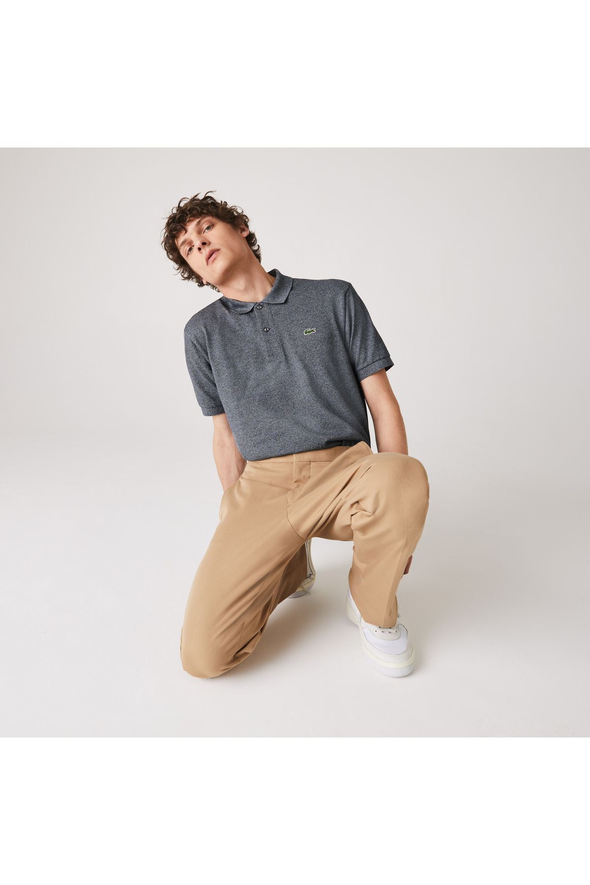تی شرت یقه پولو خاکستری مردانه کلاسیک Marl L.12.12 چوگان تیره Lacoste