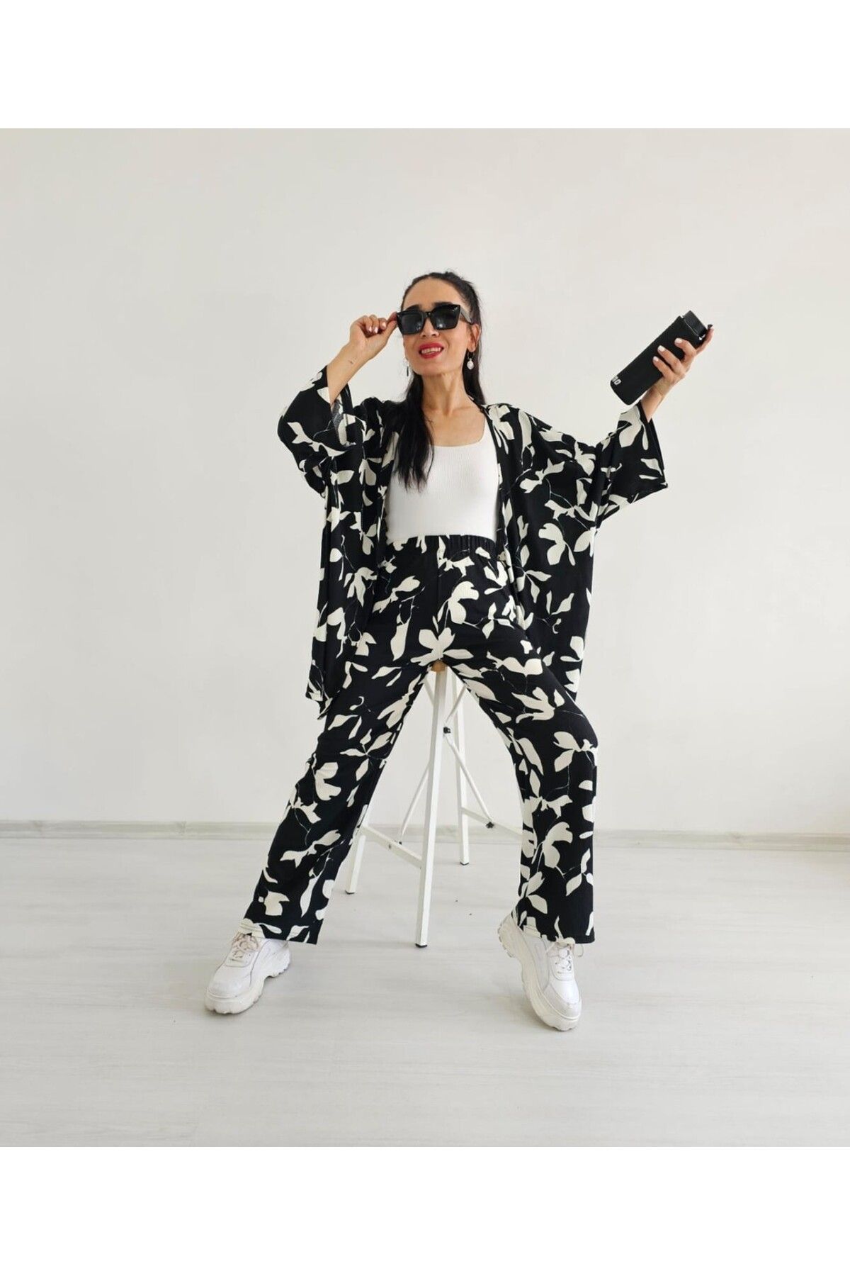 Altı Üstü Butik-Leaf Print Kimono Set 3