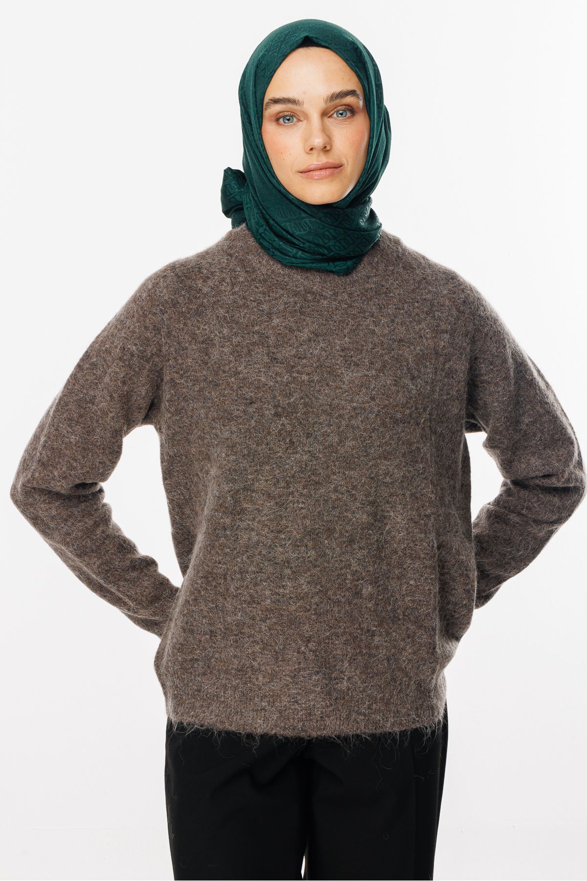 Mooncorn-Emerald Forever Pattern Shiny Jacquard Shawl 3