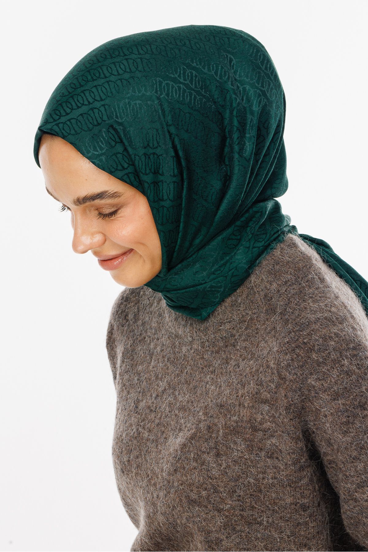 Mooncorn-Emerald Forever Pattern Shiny Jacquard Shawl 2
