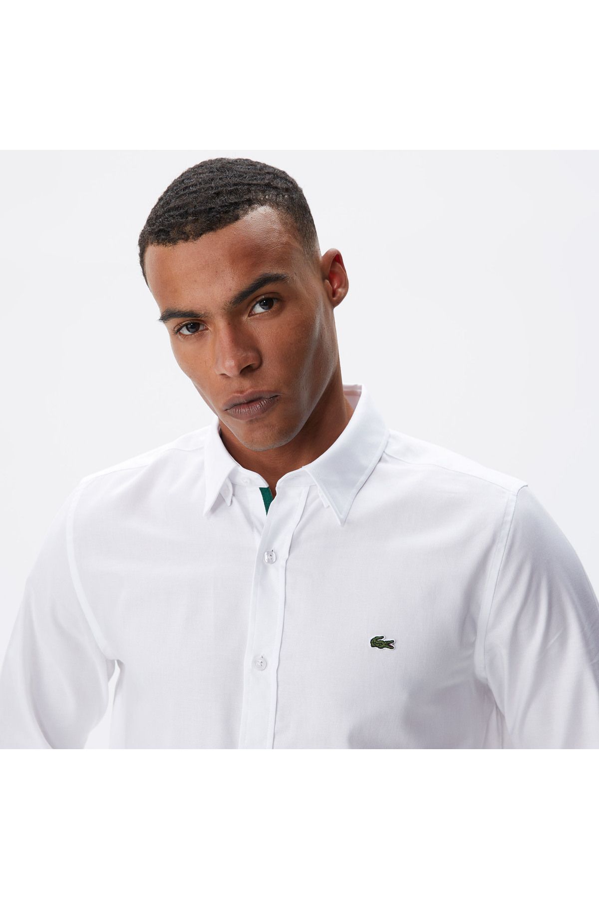 پیراهن / بلوز دکمه دار سفید مردانه باریک اورجینال Lacoste