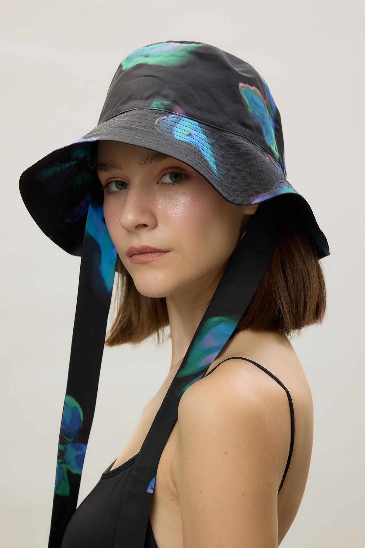 Manuka-Tie Bucket Hat - Brush 3