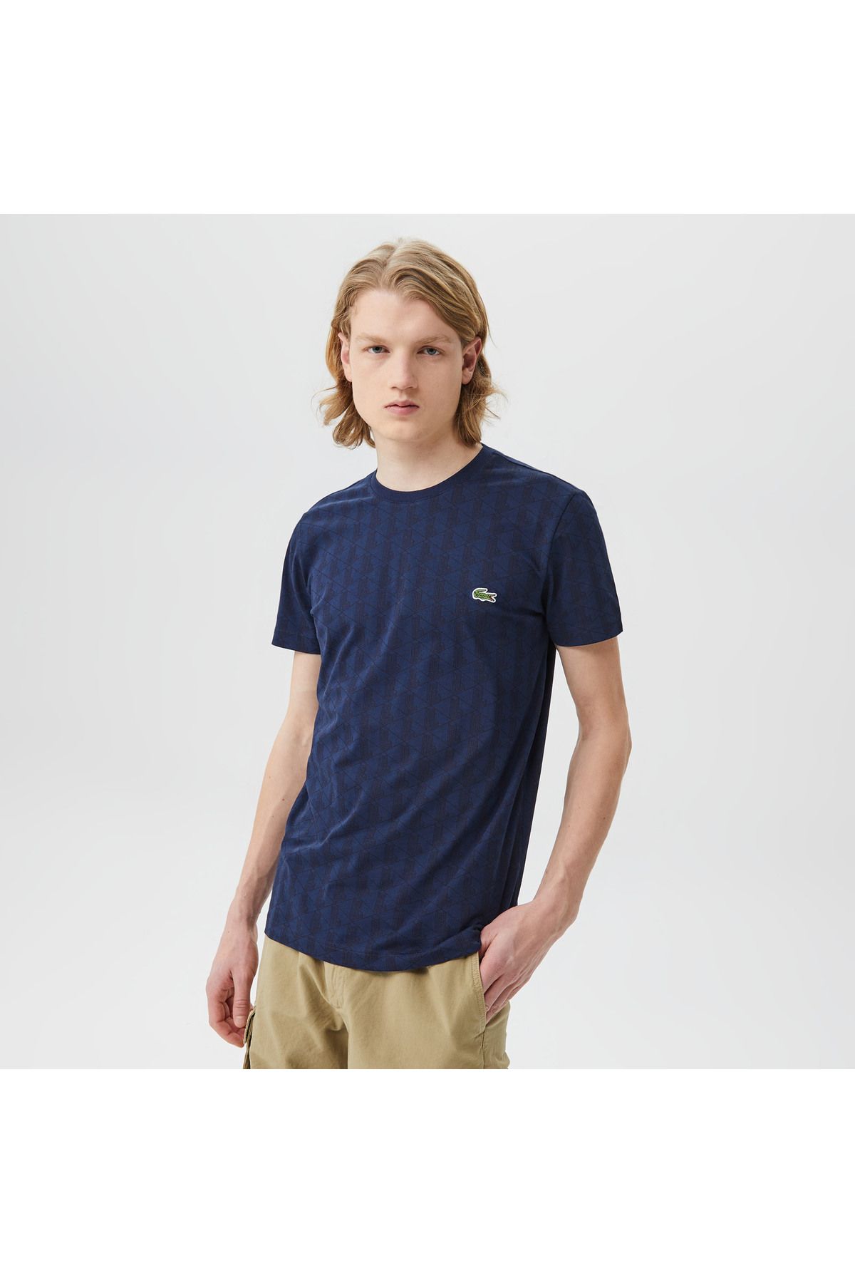 تی شرت آبی مردانه رنگ و مونوگرام مناسب Lacoste