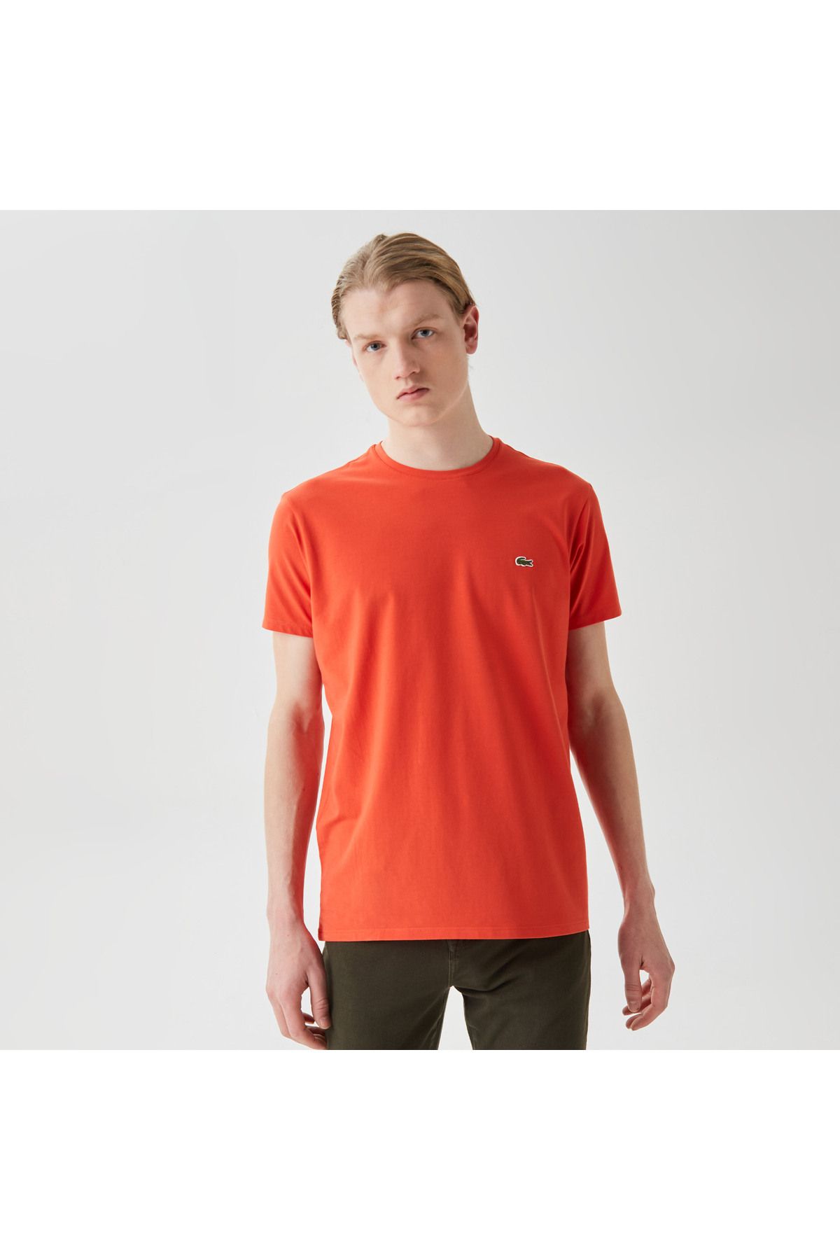 تی شرت قرمز مردانه یقه دوچرخه باریک Lacoste