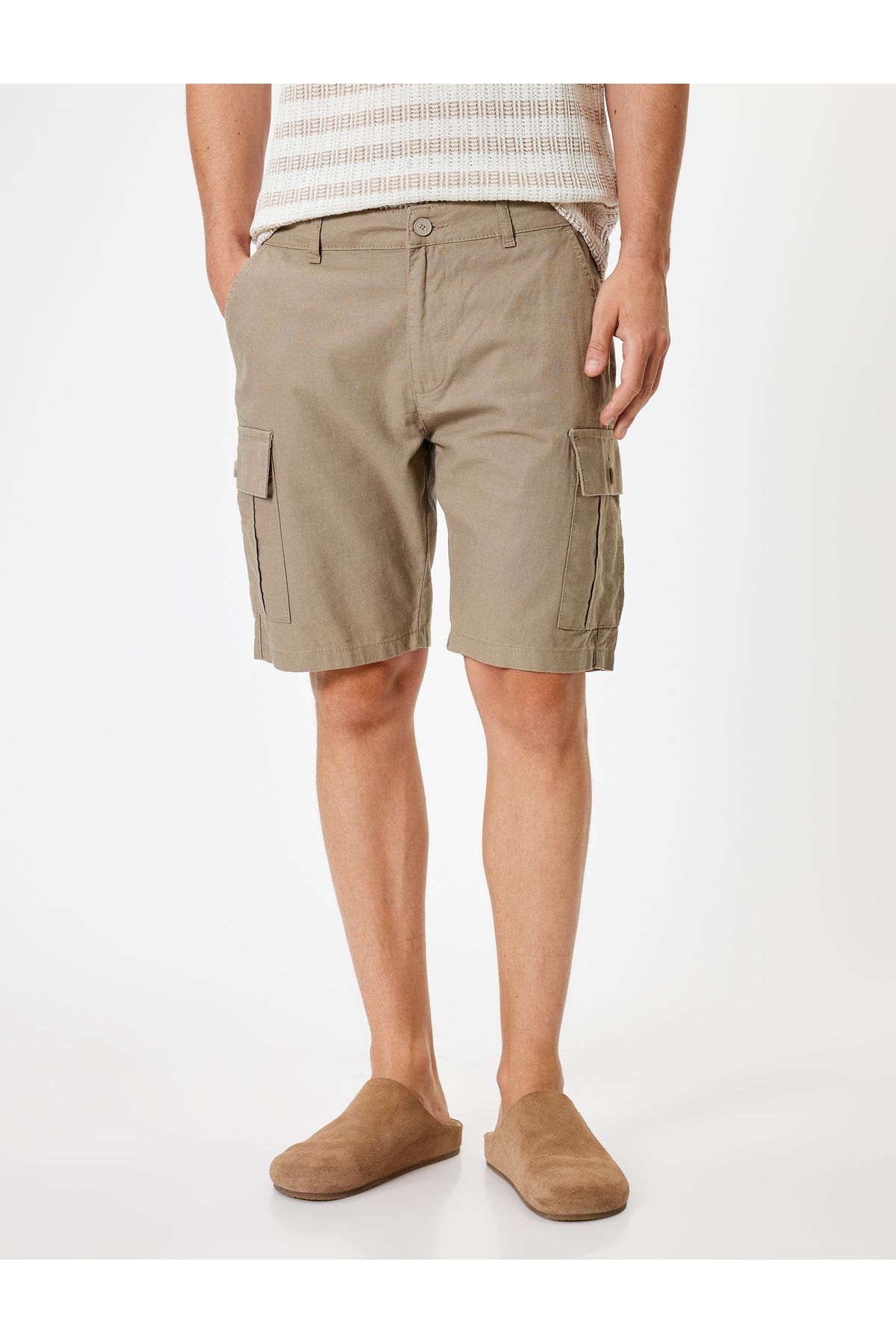 Koton-Linen Bermuda Shorts - Cargo Pocket Detail 3