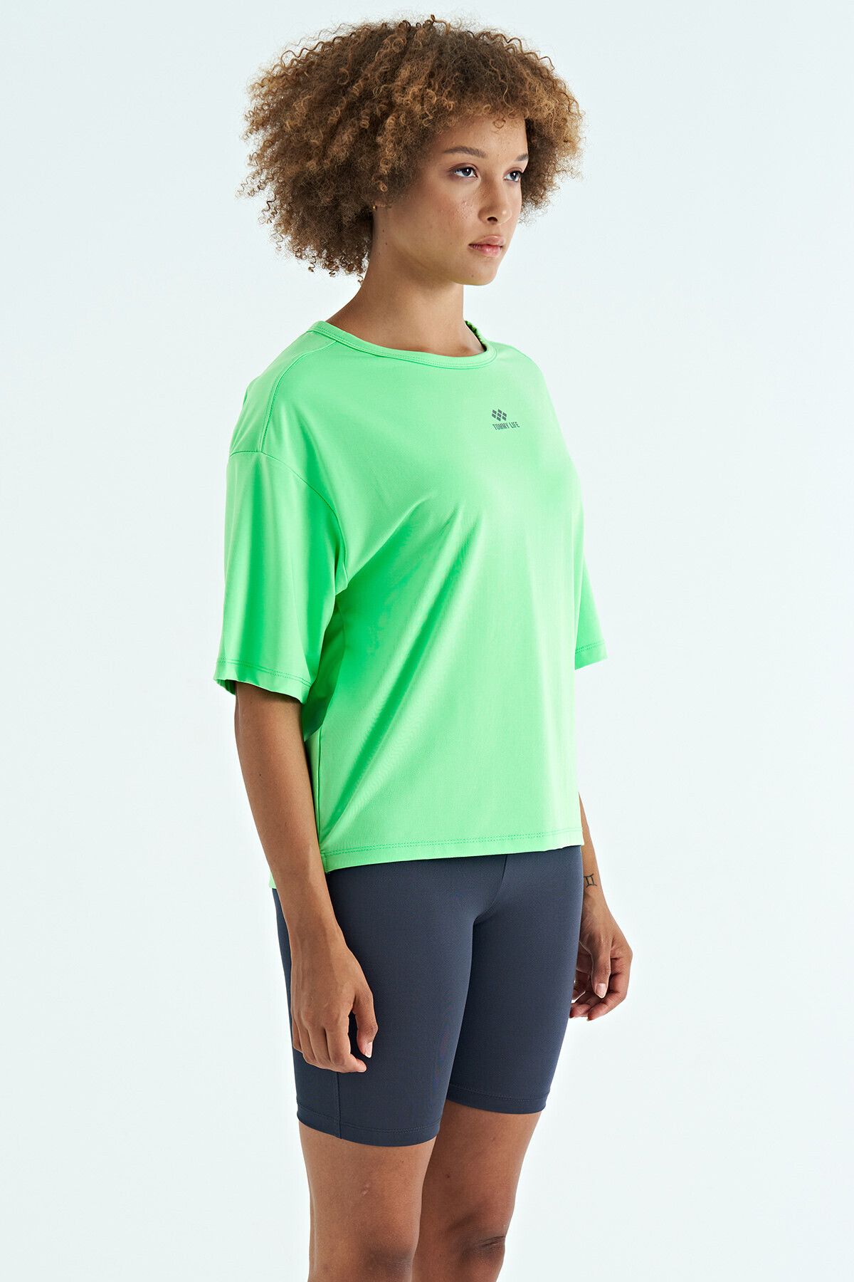 TOMMY LIFE-Neon Green O-Neck Print Detailed Oversize Short Sleeve Women's T-Shirt - 97263 6