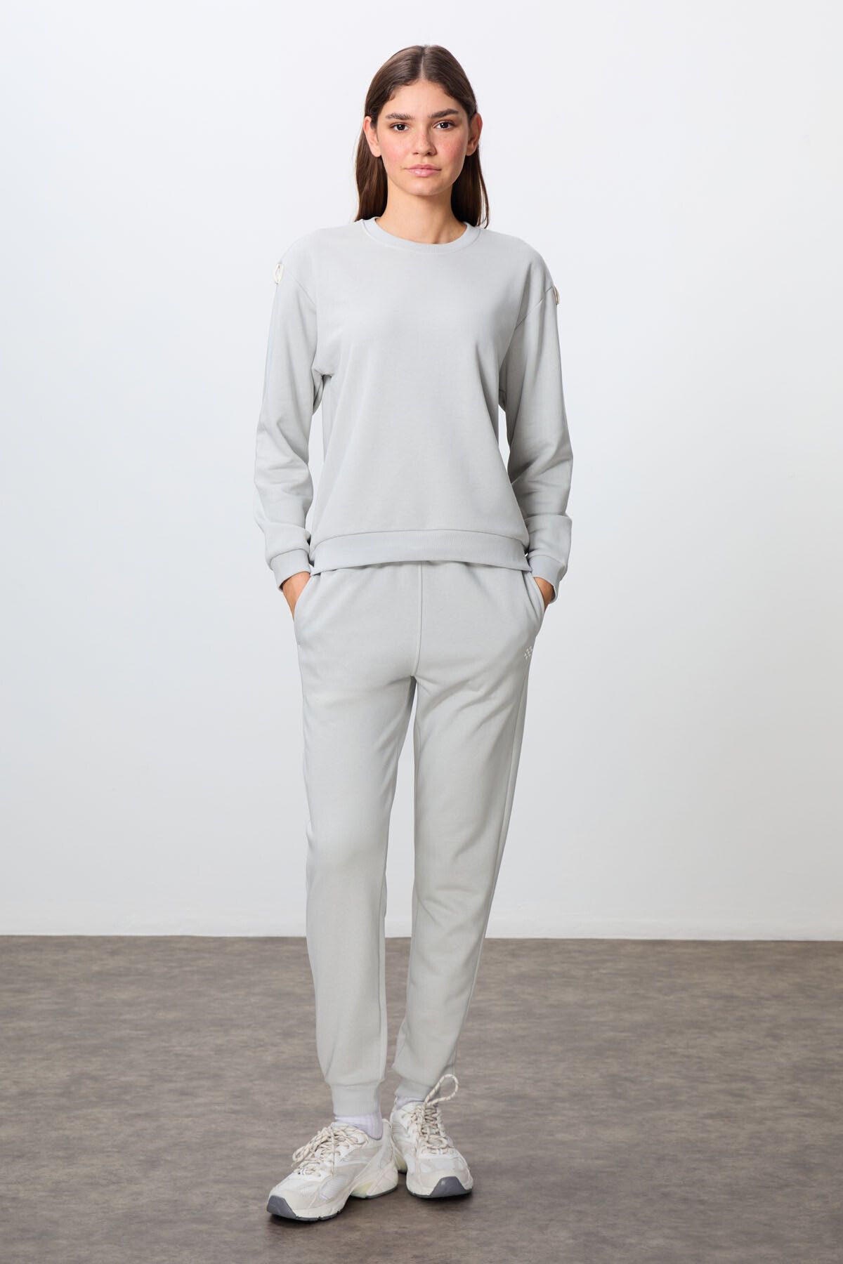 TOMMY LIFE-O Neck Oversize Cotton Tracksuit Set - Thick Rough, Stone Texture - 95341 1