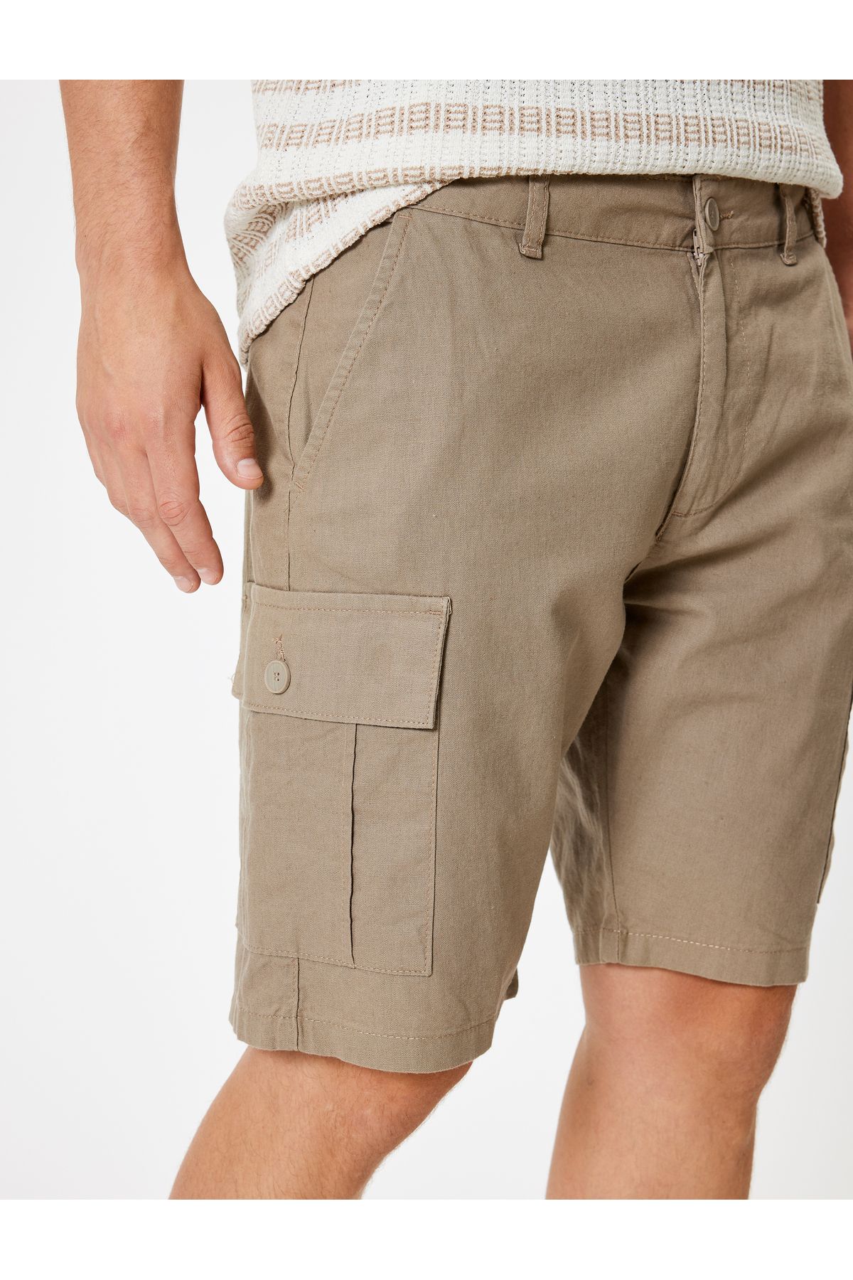 Koton-Linen Bermuda Shorts - Cargo Pocket Detail 5