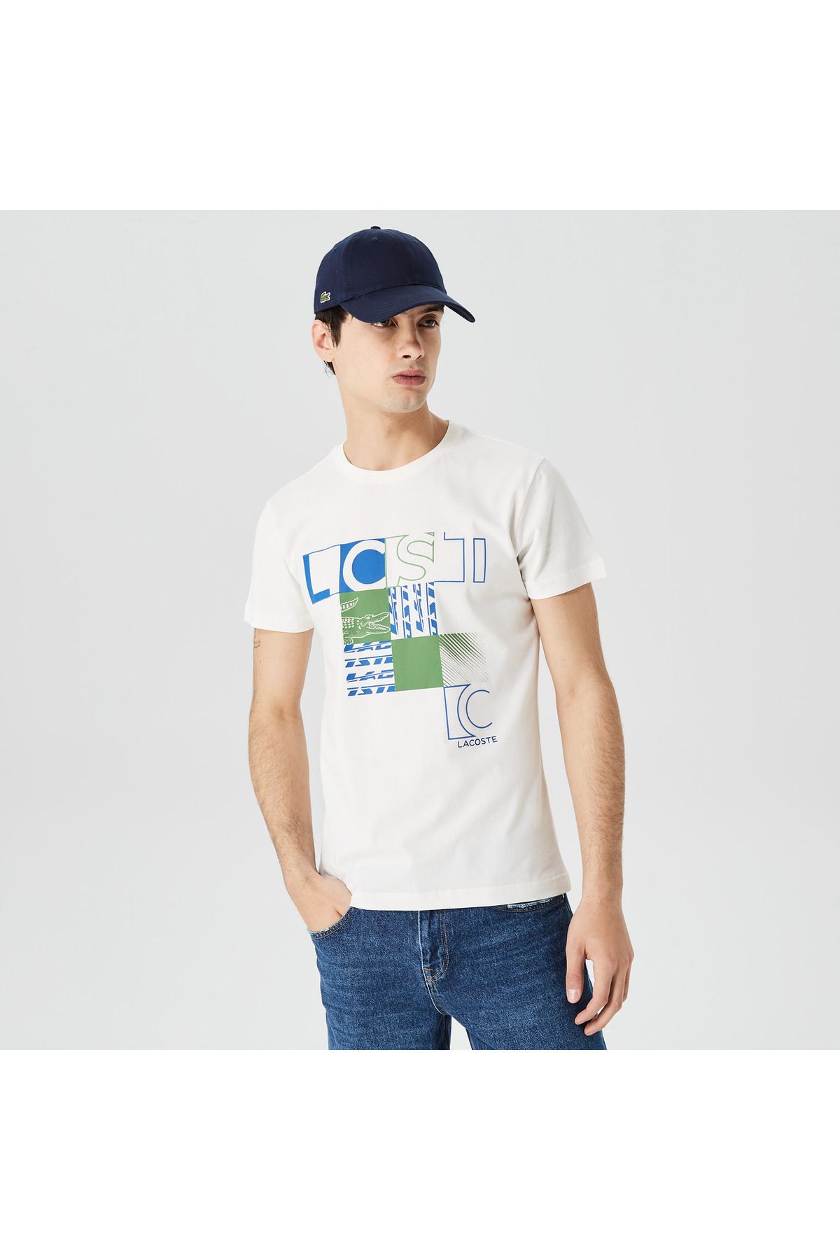 تی شرت سفید مردانه یقه دوچرخه باریک طرح دار Lacoste