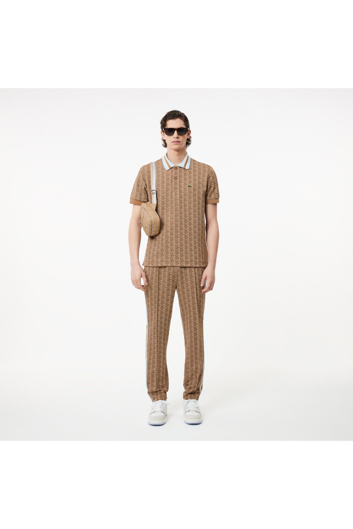تی شرت یقه پولو چند رنگ مردانه مونوگرام کلاسیک مناسب قهوه ای چوگان Lacoste