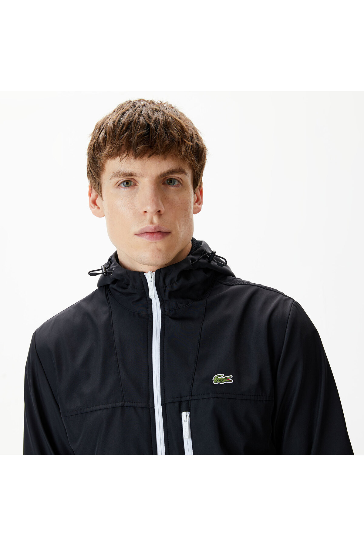Lacoste Erkek Kapüşonlu Siyah Yağmurluk görsel 4