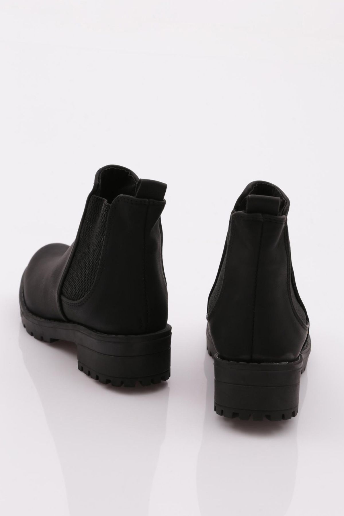 DGN-F2323 Model Children's Boots 3