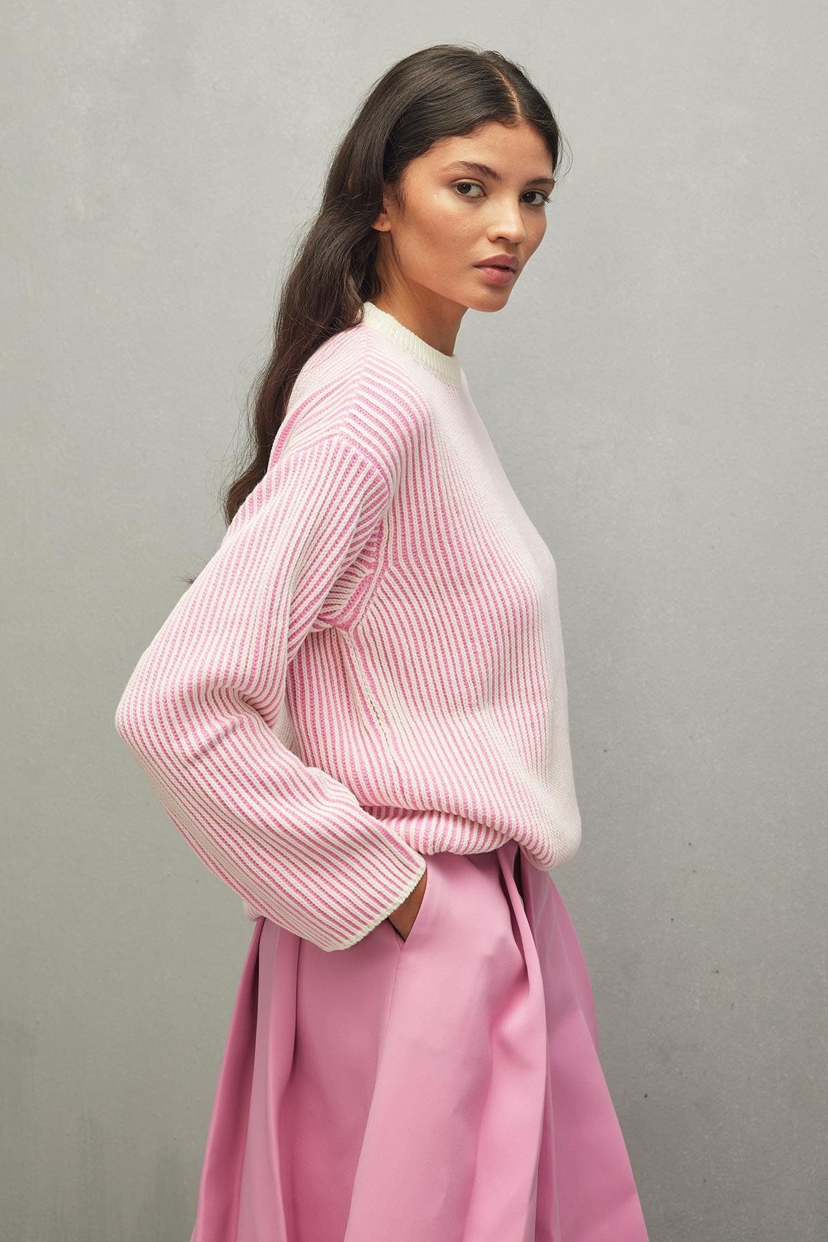 Fahhar-Pink Striped Soft Patterned Sweater 4