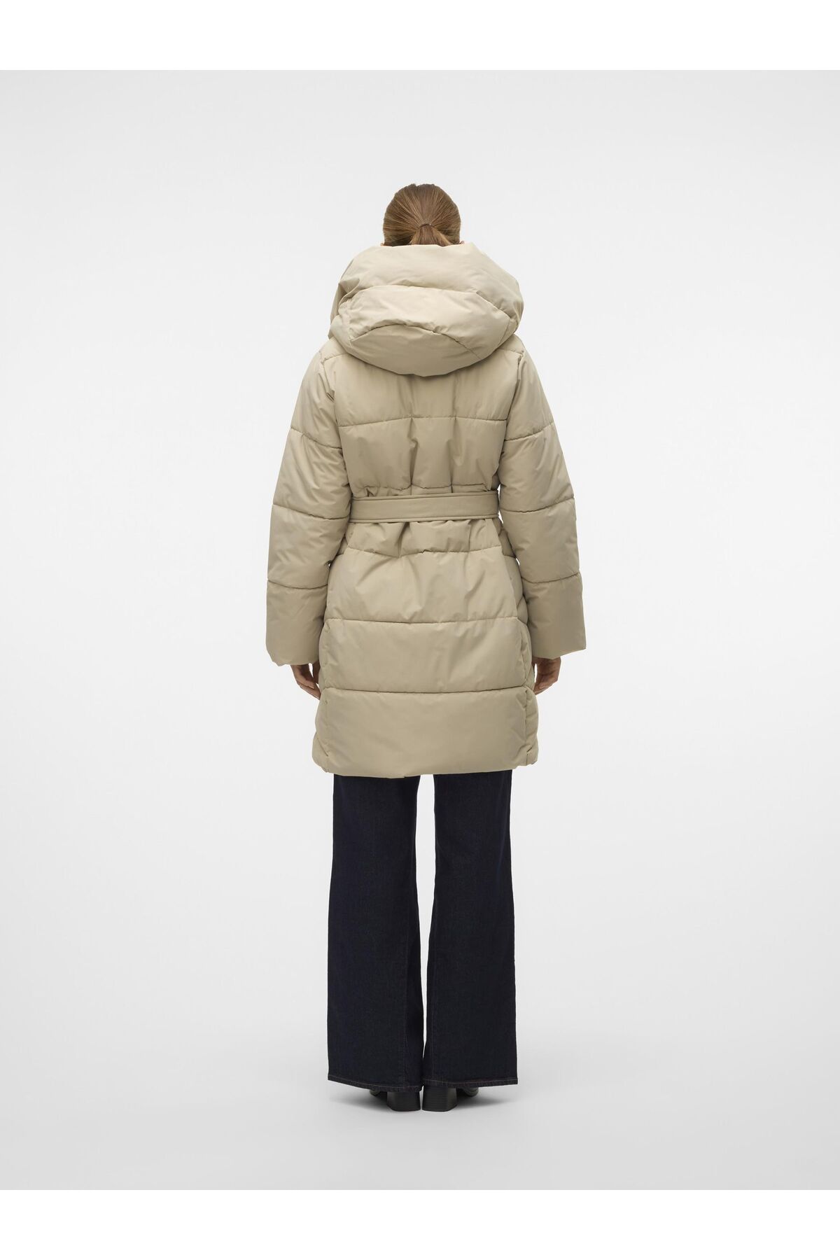 complete the look image