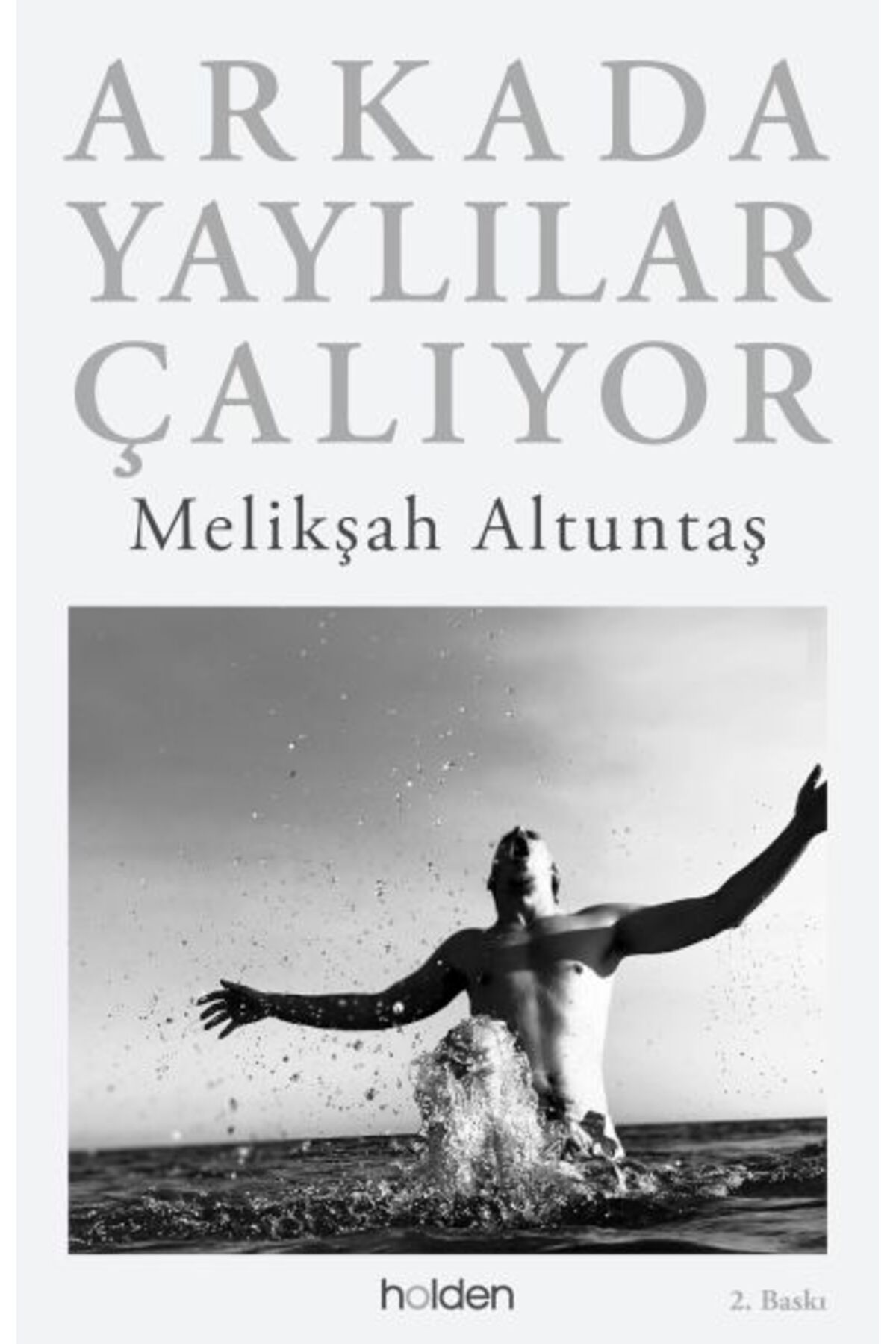 Holden Kitap Arkada Yaylılar Çalıyor