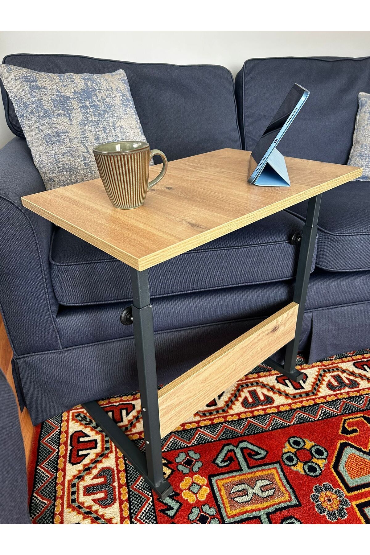 TNO Tekerlekli Yükseklik Ayarlı (53 - 85cm) Metal Ayaklı Laptop Sehpası | Çam Renk - 60x40