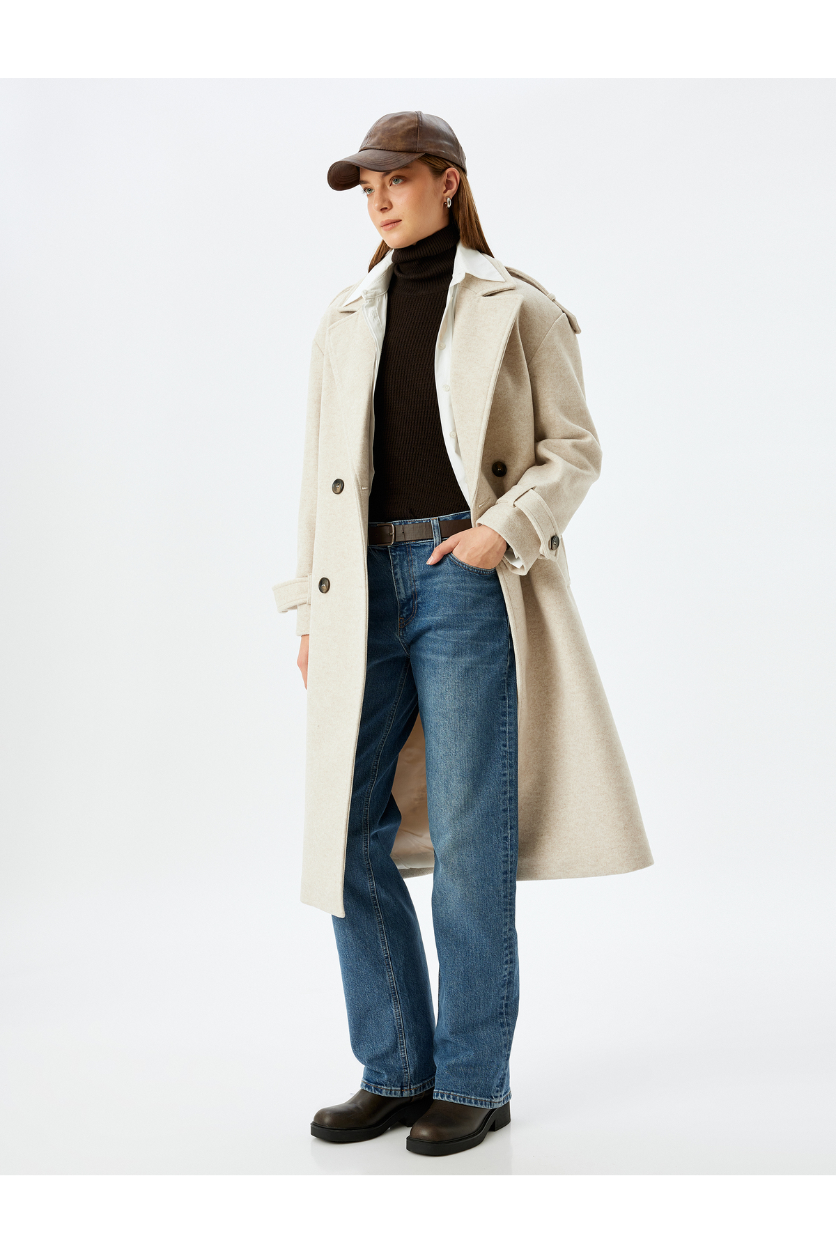 Koton  Apolet Detaylı Cepli Kemerli Kruvaze Ekstra Uzun Kaşe Kaban - Görsel 2