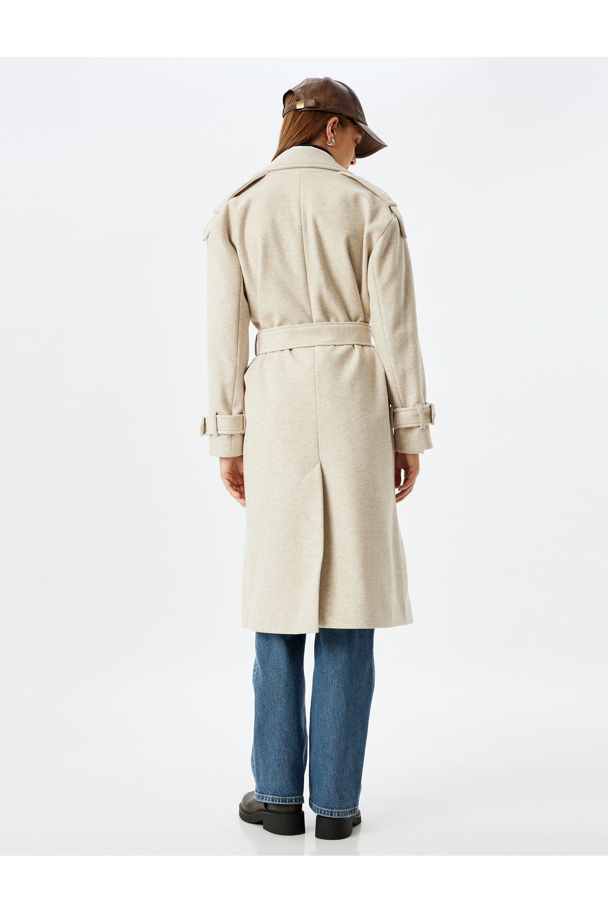 Koton  Apolet Detaylı Cepli Kemerli Kruvaze Ekstra Uzun Kaşe Kaban - Görsel 4