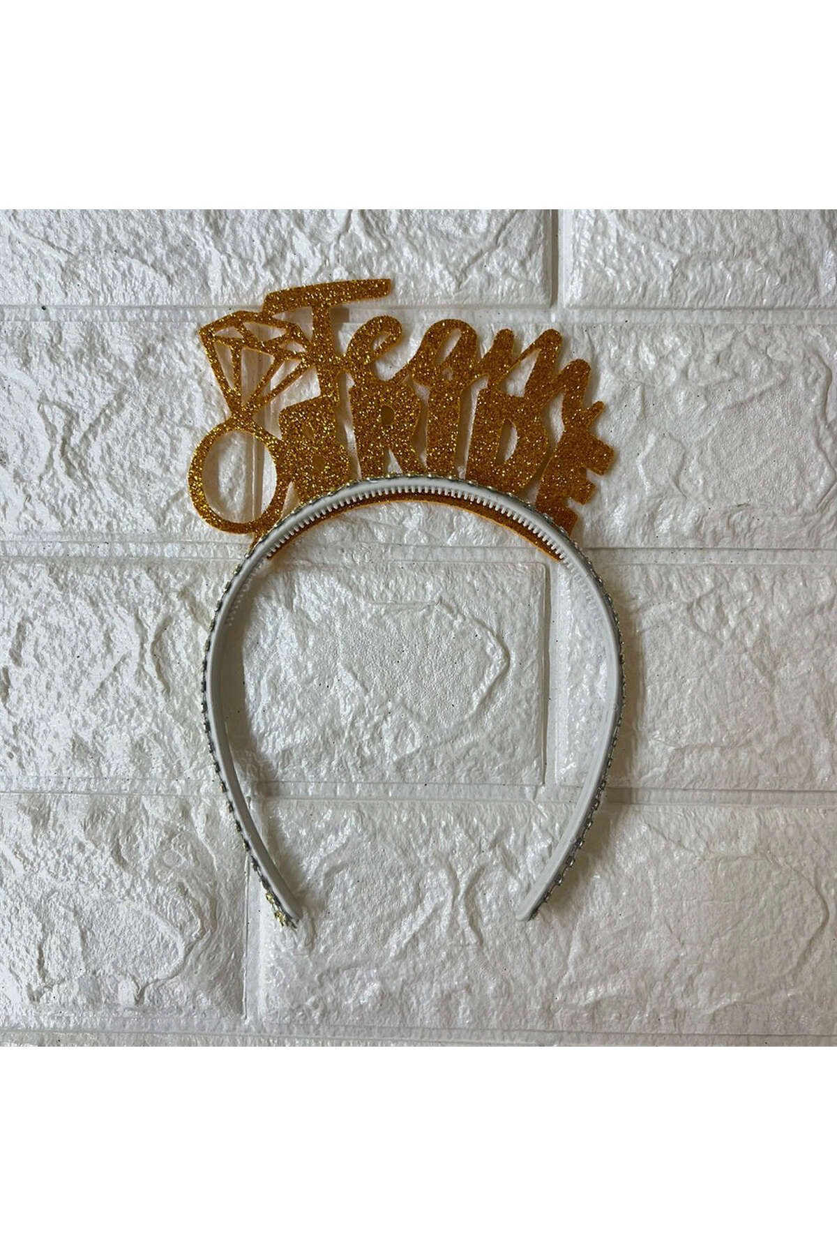 ZERO LAND - Team Bride Yazılı Plastik Taç Gold DRSTR
