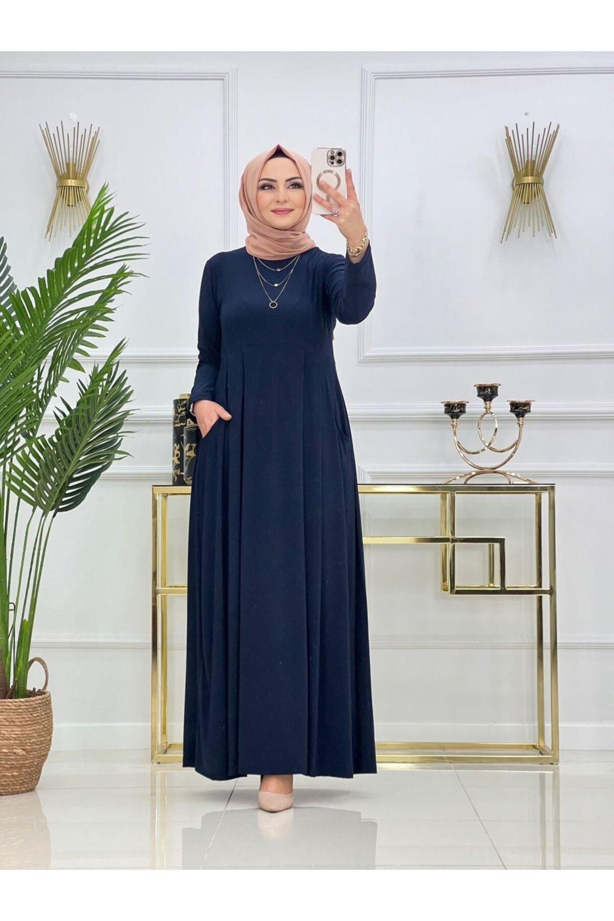 cest une noble marque une robe à piles