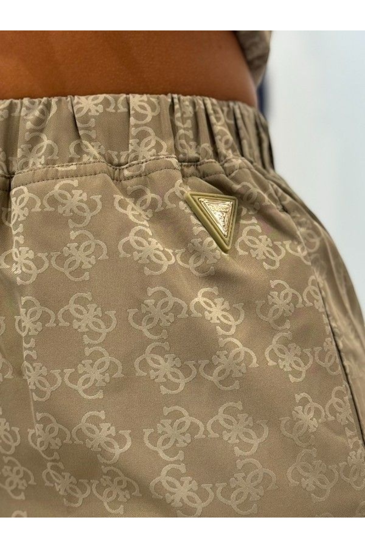 GUESS Women's Chris Cargo Pants - Stretch Nylon With Triangle Patch Logo