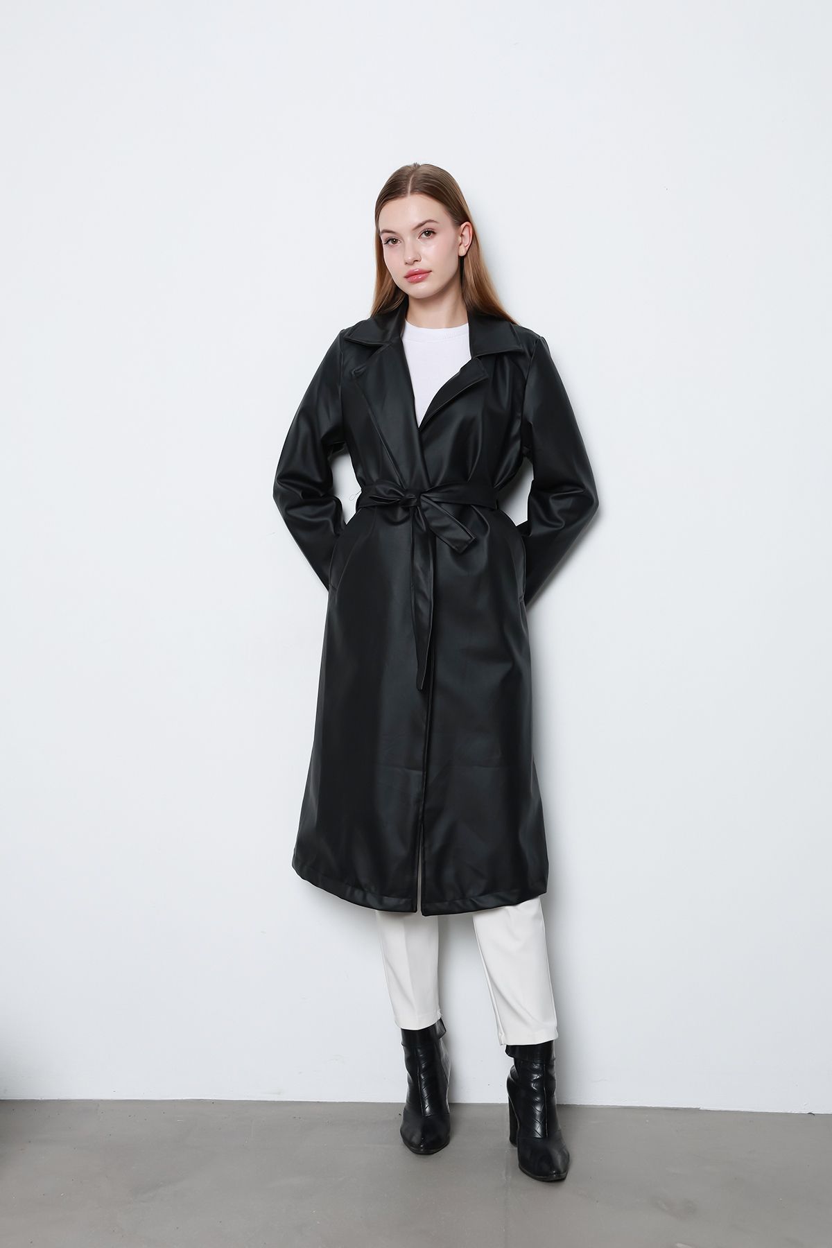 İKLİM LİFE-Black Leather Coat - Lined and Belted 2