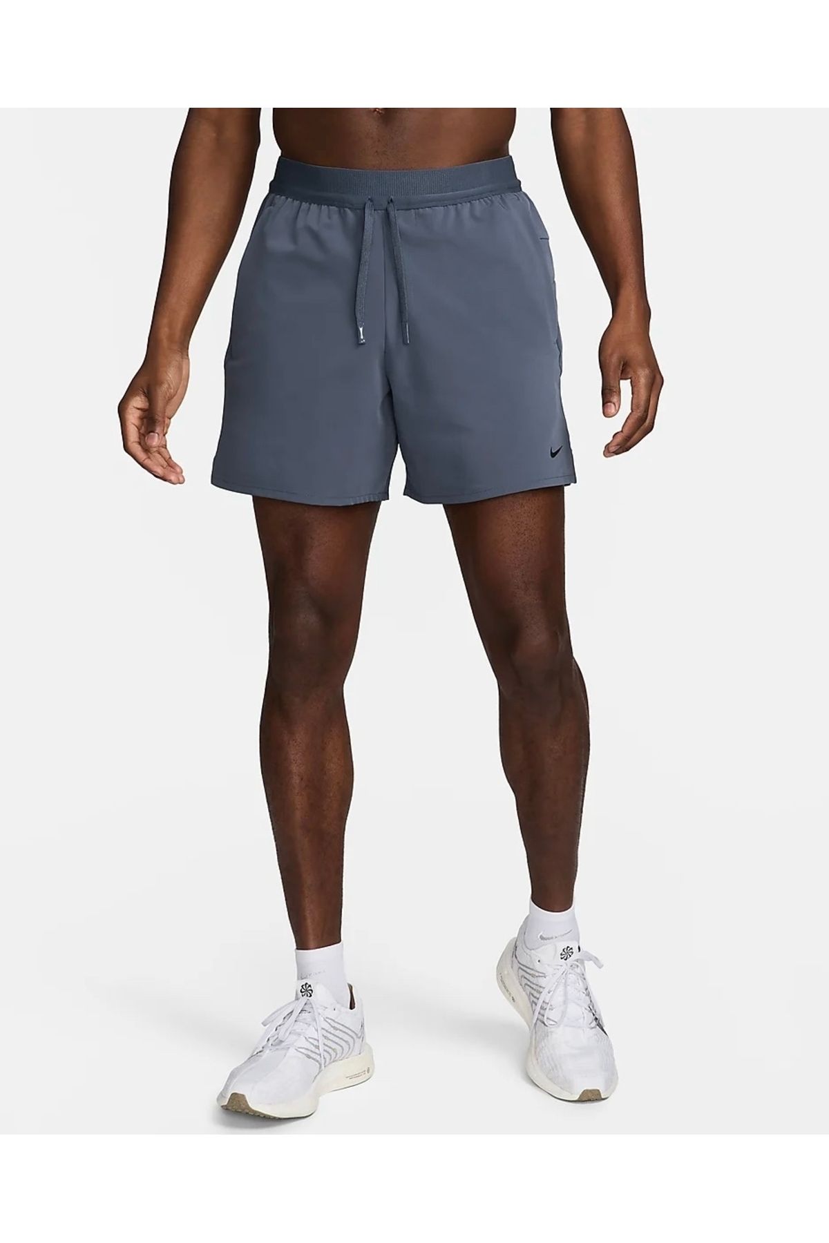 Nike-Men's Dri-Fit 15 cm Versatile Shorts - Ndd Sport 3