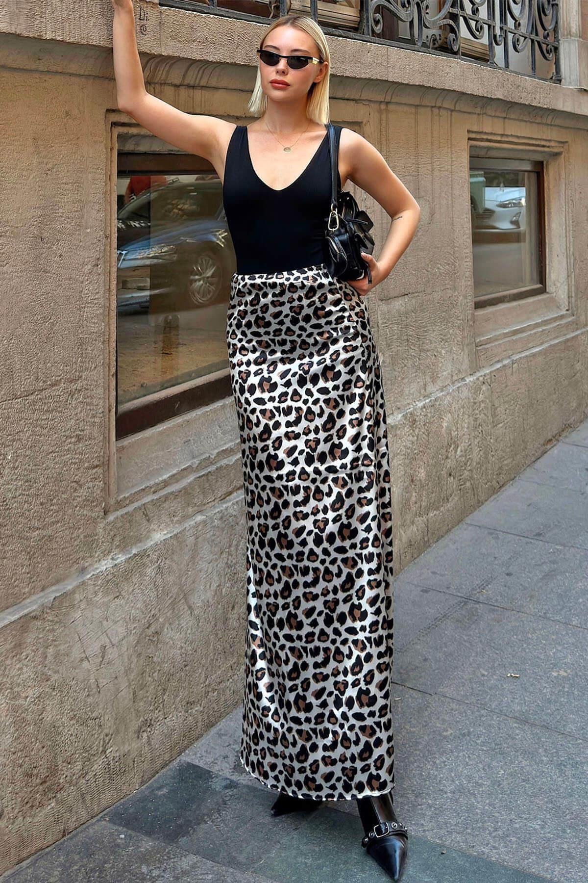 Swist-Μπεζ Clar Leopard Print Μακριά Γυναικεία Σατέν Μίντι Φούστα 1